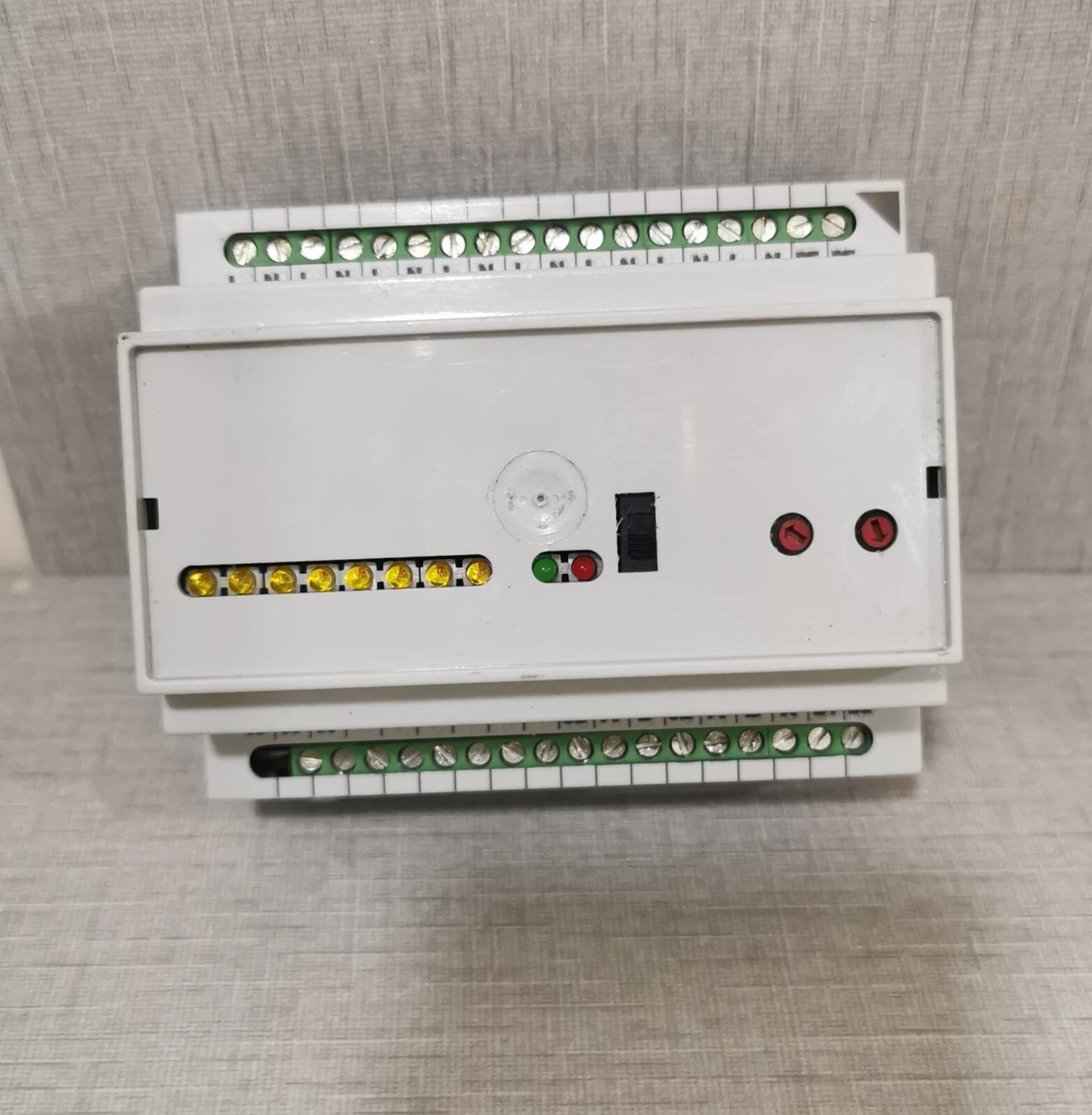 COOPER DLS/3PH-BUS-Modul Inv. 400 71 347 455 Z438 REV.F W/o Label on Top