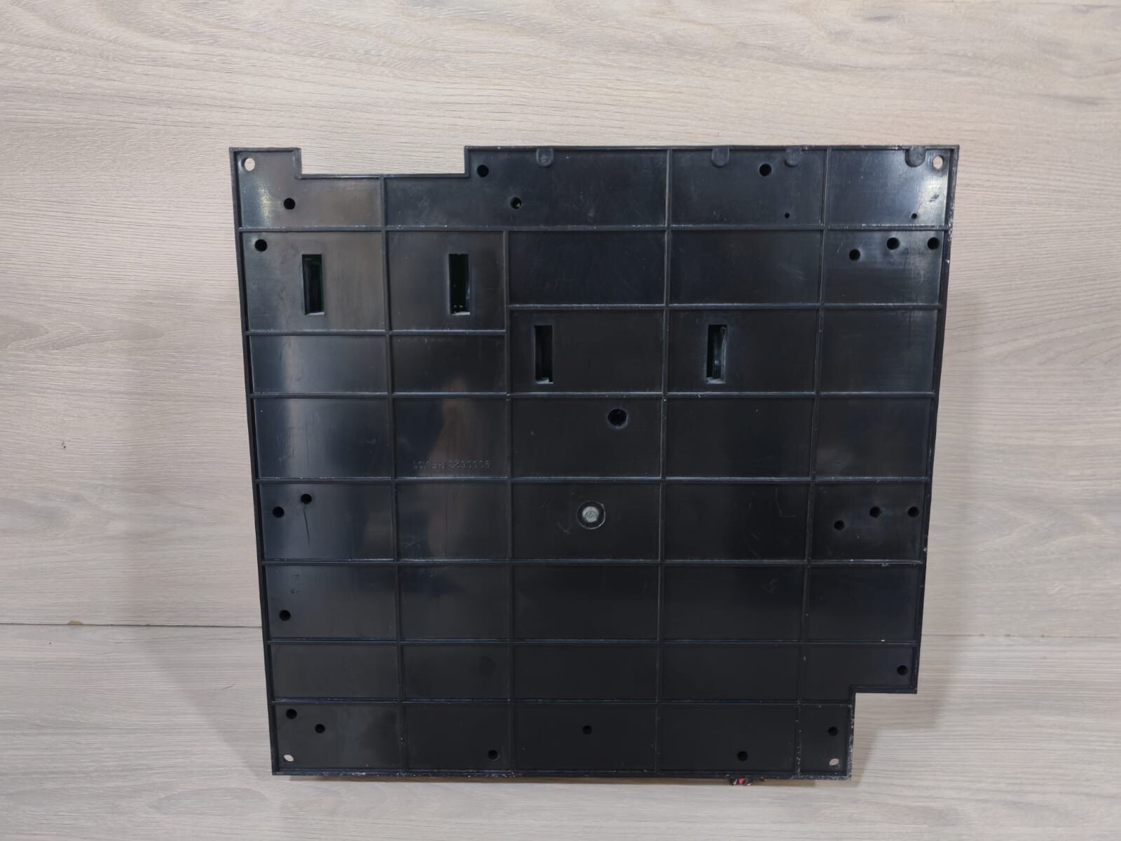 VIGILANT S3000 VIGILANT S3000 VS SERIES COMPONENT FOR FIRE ALARM CONTROL UNIT (Vertical) 8