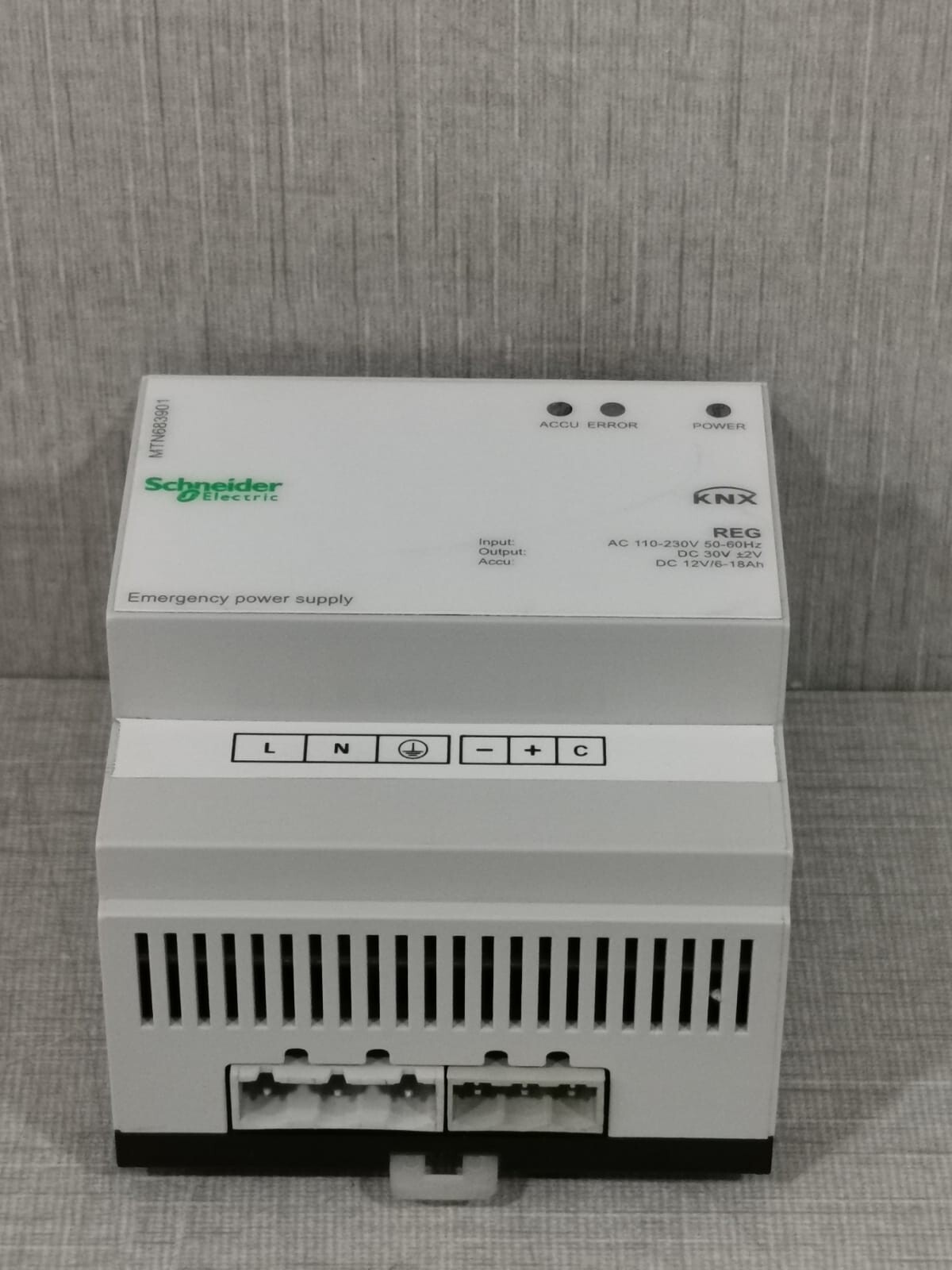 Schneider Electric AC-110 SCHNEIDER ELECTRIC MTN683901 REG AC 110-230V 50-60Hz EMERGENCY POWER SUPPLY 5