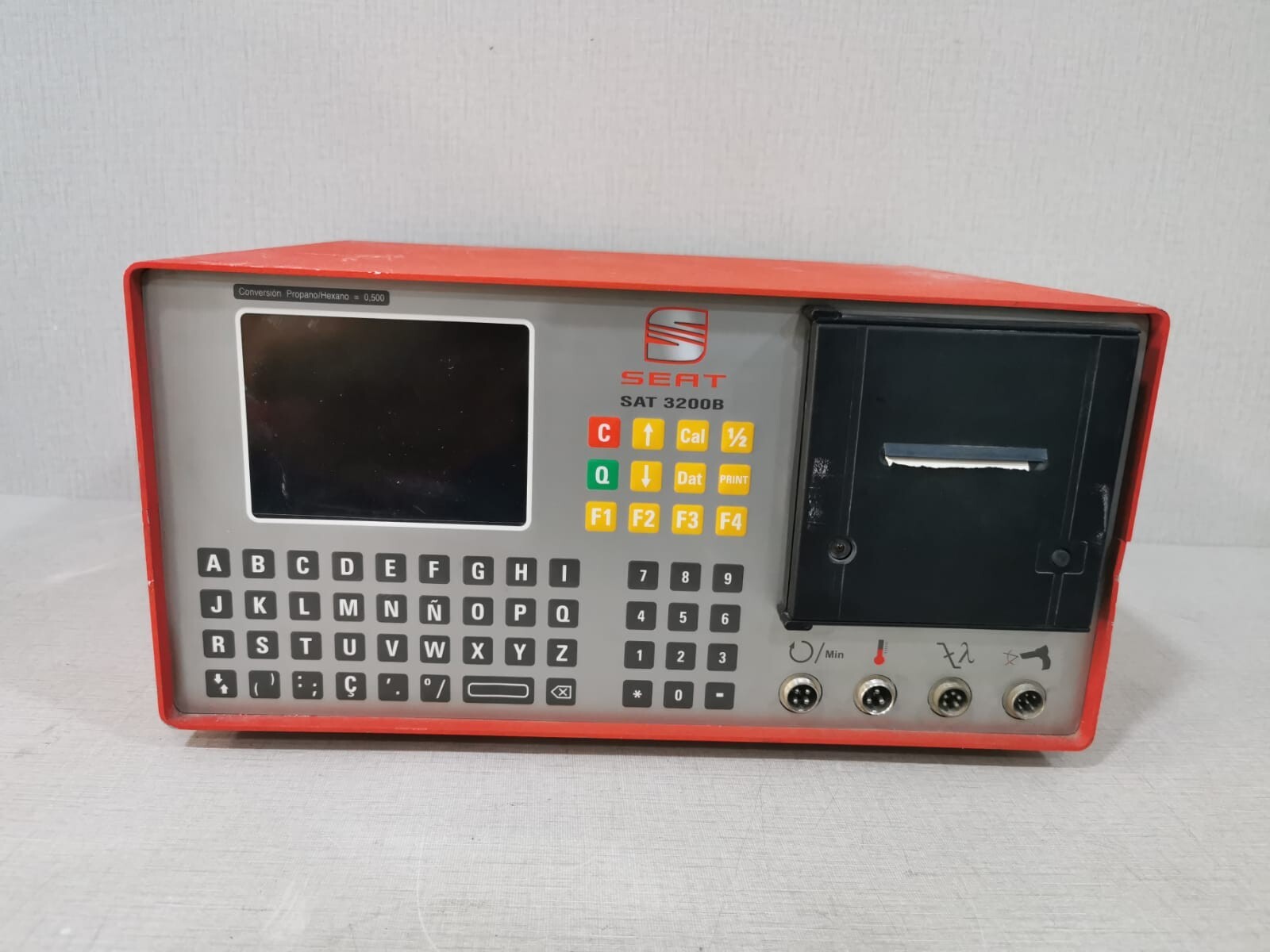 SEAT S/N SEAT SAT 3200B E2 S/N 384 GAS ANALYZER 200-240VAC 50/60Hz 7