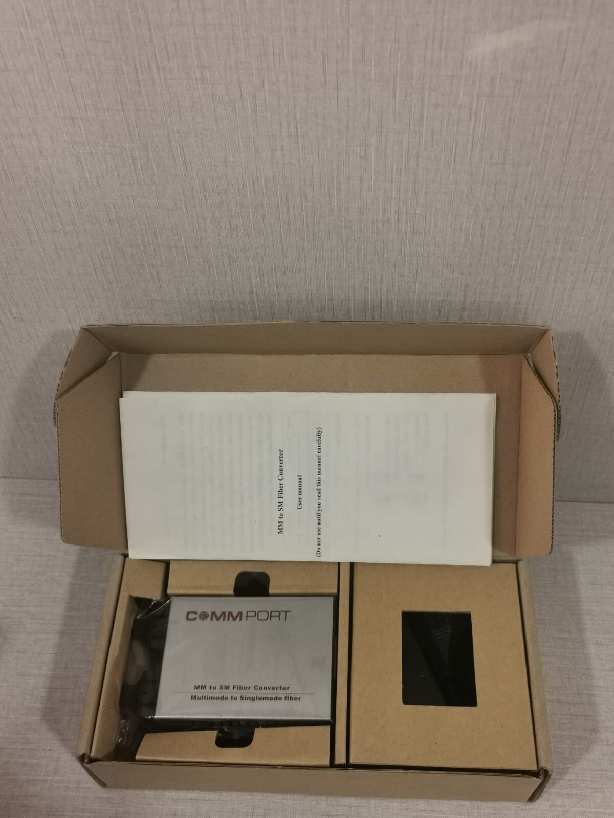 COMMPORT MM-10KM COMMPORT M100M SM-MM-10KM MULTIMODE TO SINGLEMODE FIBER COVERTER 2