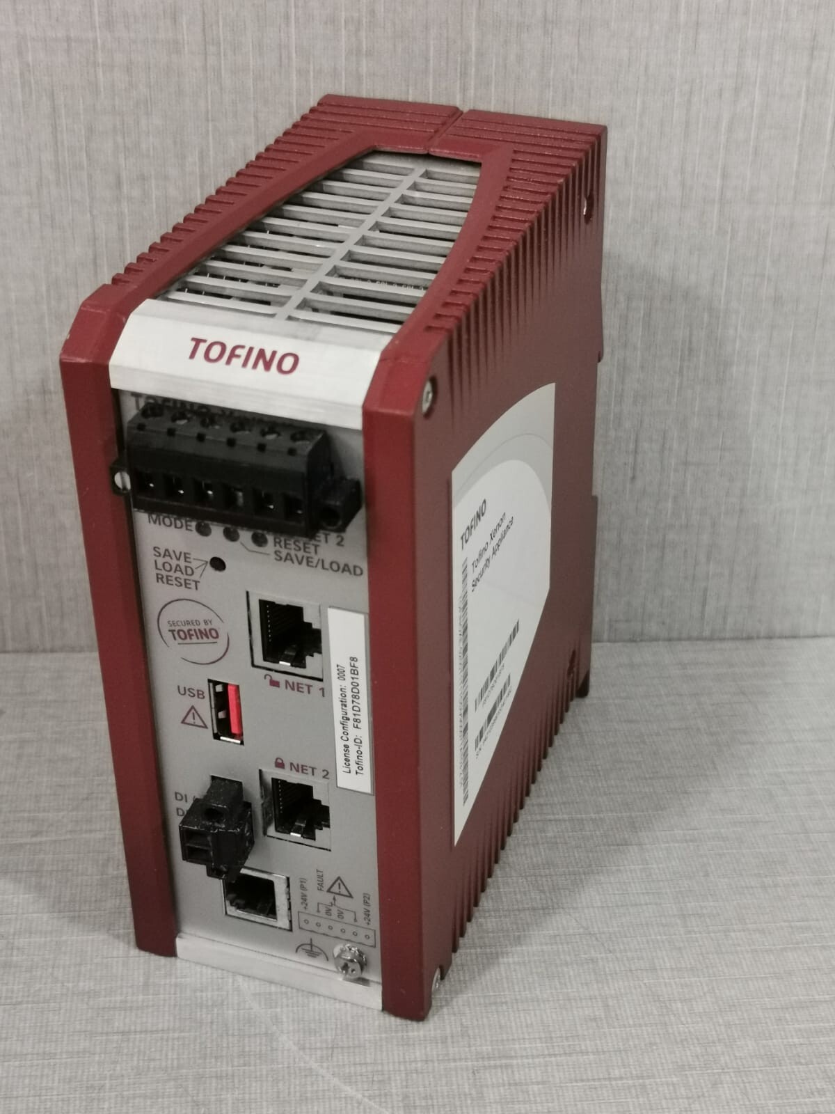 Hirschmann TOFINOXE-0200T1T1TDDV90007TAT03 Hirschmann TOFINOXE-0200T1T1TDDV90007TAT03.2.01 Tofino Xenon Security Appliance 4