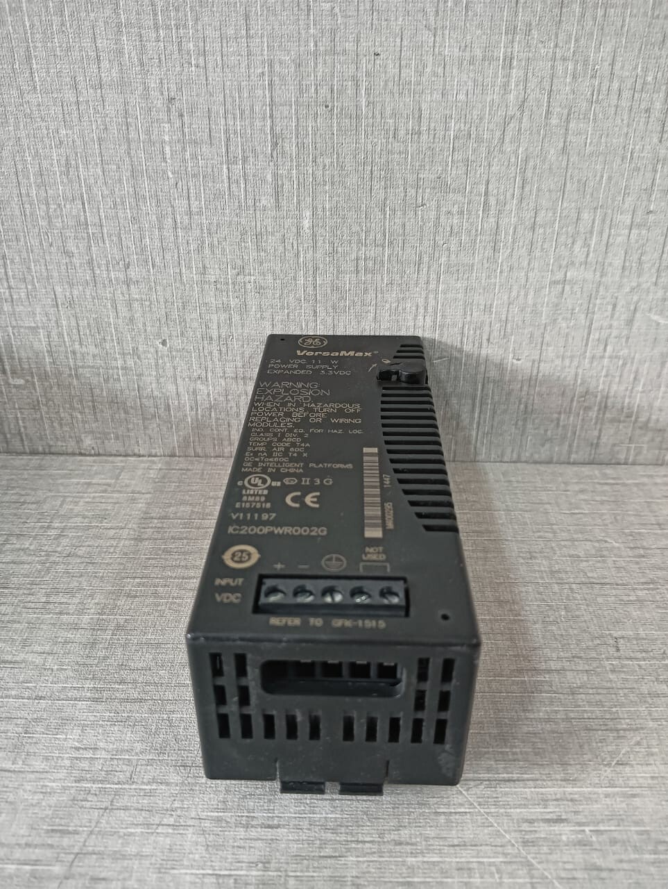 GE IC200PWR002G GE Fanuc IC200PWR002G Power Supply- With Old Stock Box 6
