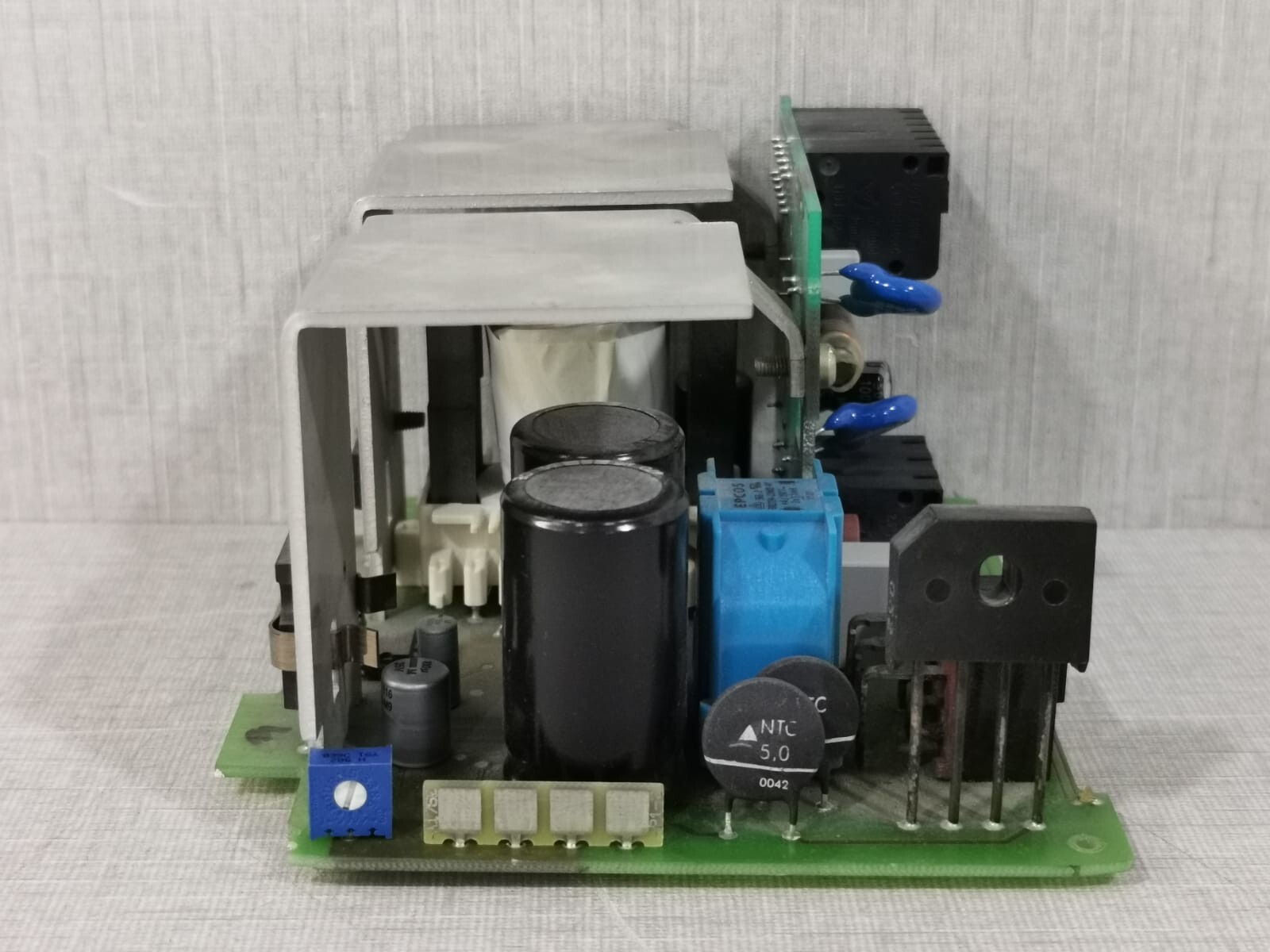 Siemens C98043-A1766-L/C98040-A1766-C1-5 SIEMENS C98043-A1766-L/C98040-A1766-C1-5 PCB BOARD 6