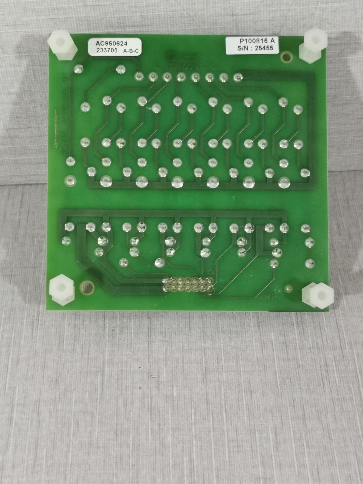 Trane P100816 TRANE ACTIA P100816 A/ X-13740081-01 RELAY PANEL 4