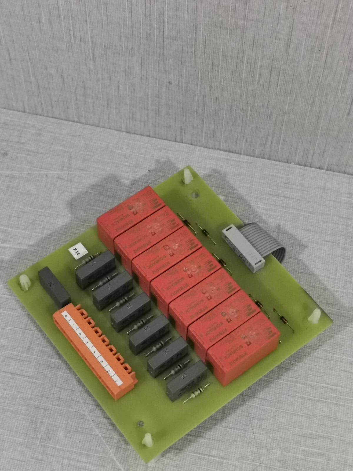 Trane P100816 TRANE ACTIA P100816 A/ X-13740081-01 RELAY PANEL 5