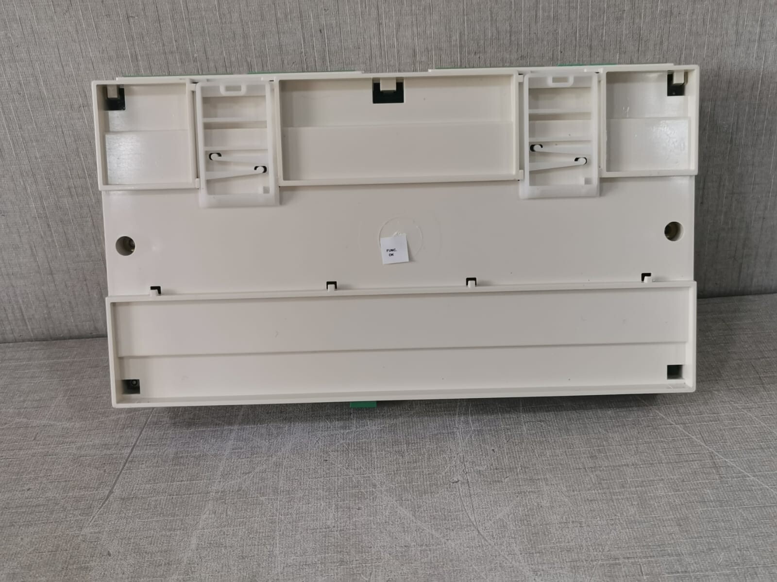 Johnson Controls LP-FX14D21-000C FX14 Johnson Controls LP-FX14D21-000C Controller 10