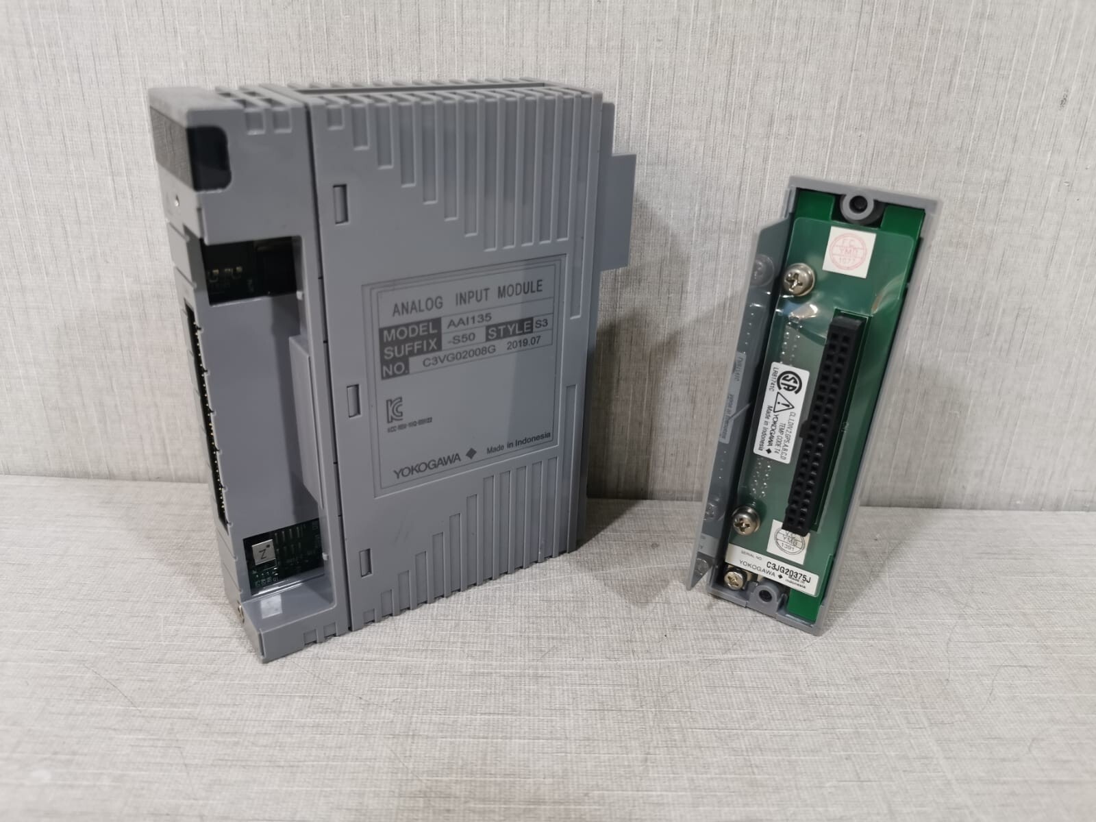Yokogawa AAI135-S50 S3 AAI135-S50 S3 Yokogawa Analog Input Module with ATK4A-00 S1 Connector/Terminal 4