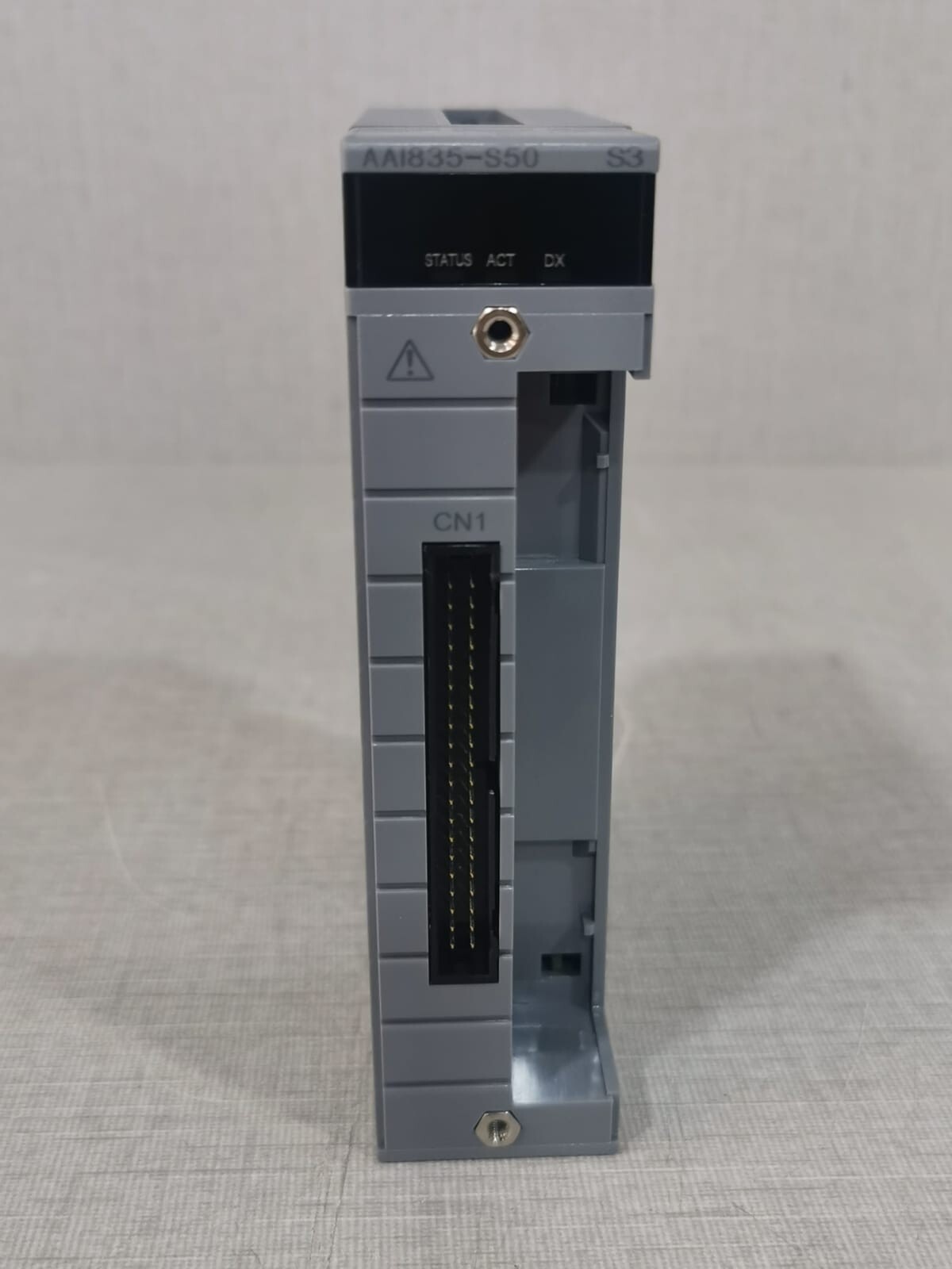 Yokogawa AAI835-S50 S3 AAI835-S50 S3 Yokogawa Analog I/O Module with ATK4A-00 S1 Connector/Terminal Pin 2