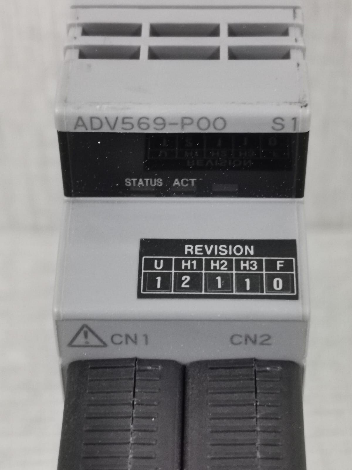 Yokogawa ADV569-P00 S1 ADV569-P00 S1 Yokogawa Digital Output Module with Connector or Terminal Pin 3
