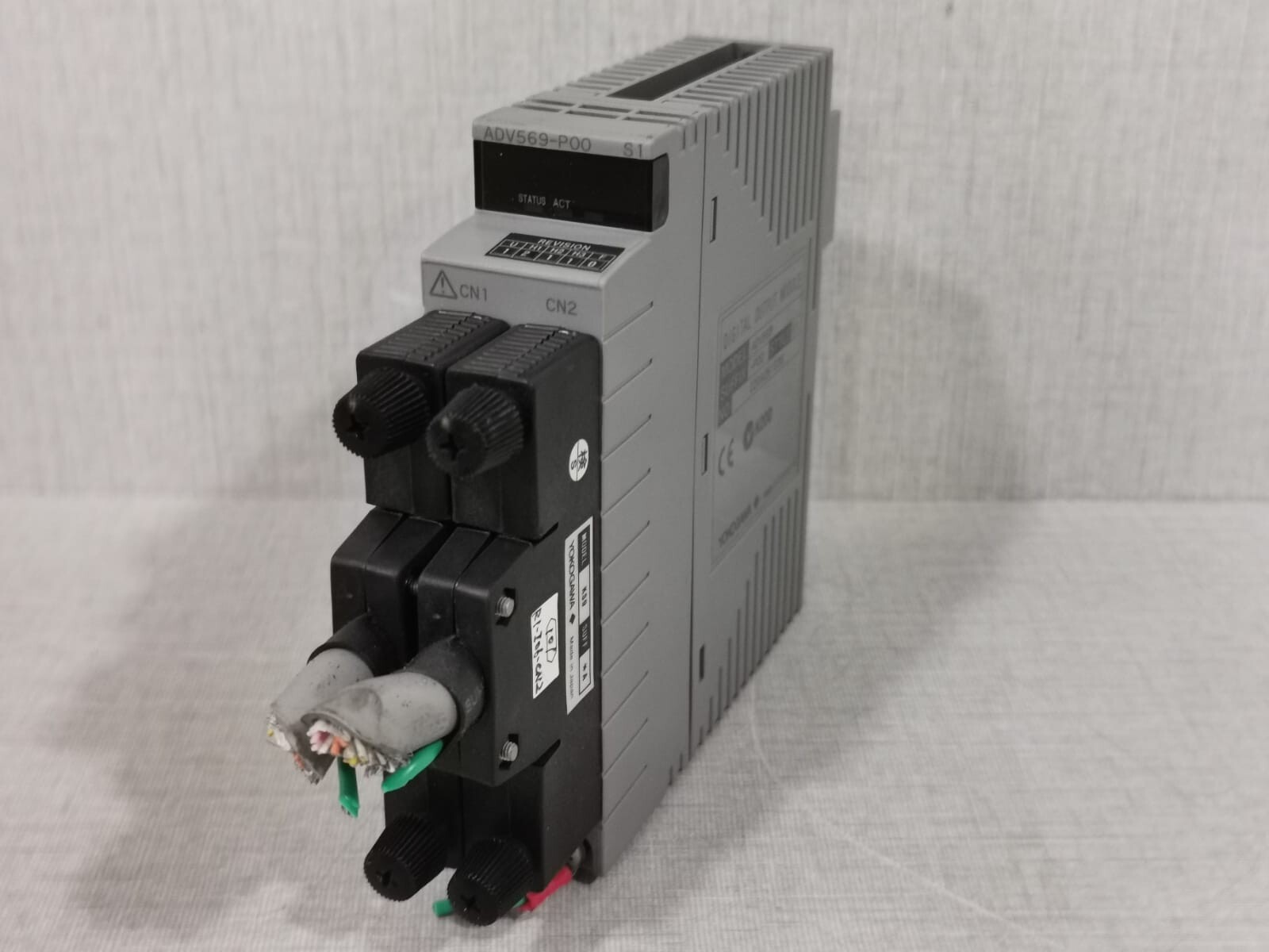 ADV569-P00 S1 Yokogawa Digital Output Module with Connector or Terminal Pin