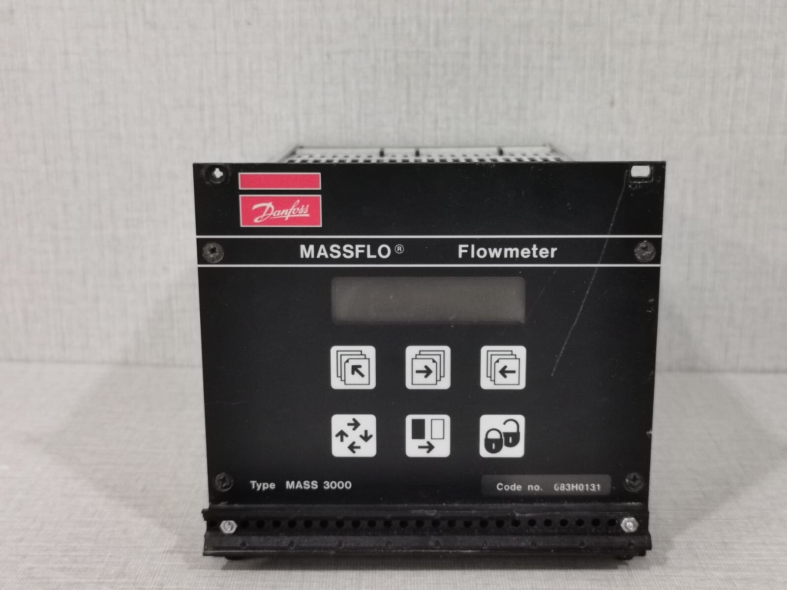Danfoss MASS 3000 DANFOSS MASS 3000 MASSFLO FLOWMETER - Missing Back Cover 2