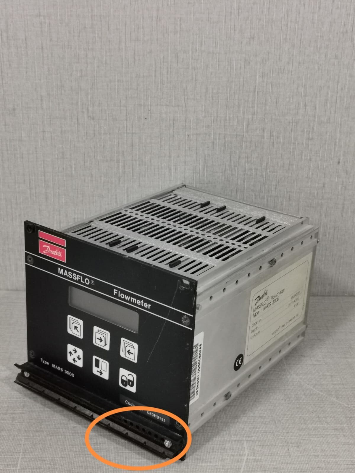 Danfoss MASS 3000 DANFOSS MASS 3000 MASSFLO FLOWMETER - Missing Back Cover 9