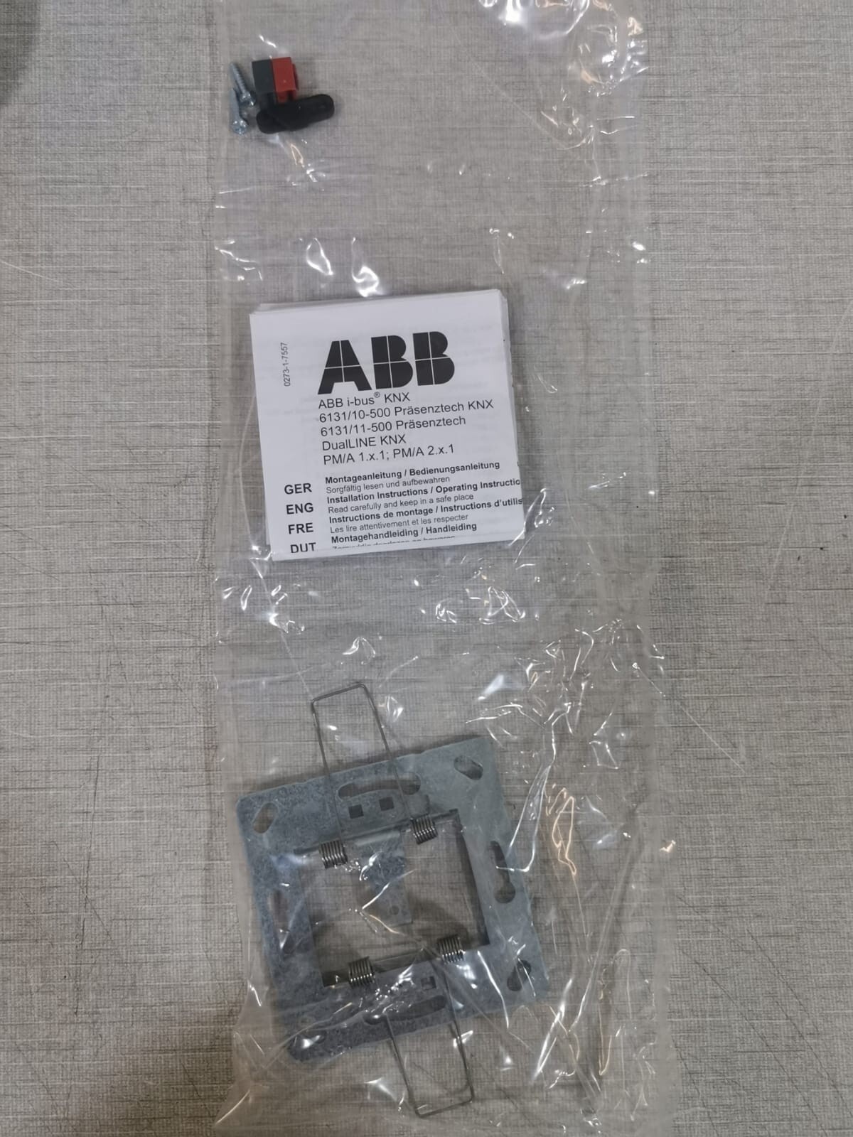 ABB PM/A 1.1.1 / 2CDG 006 132 R0295 ABB 6131/10-24-500/ ABB 6131/10-XXX-500 Presence Detector KNX 2CDG 006 132 R0295 9