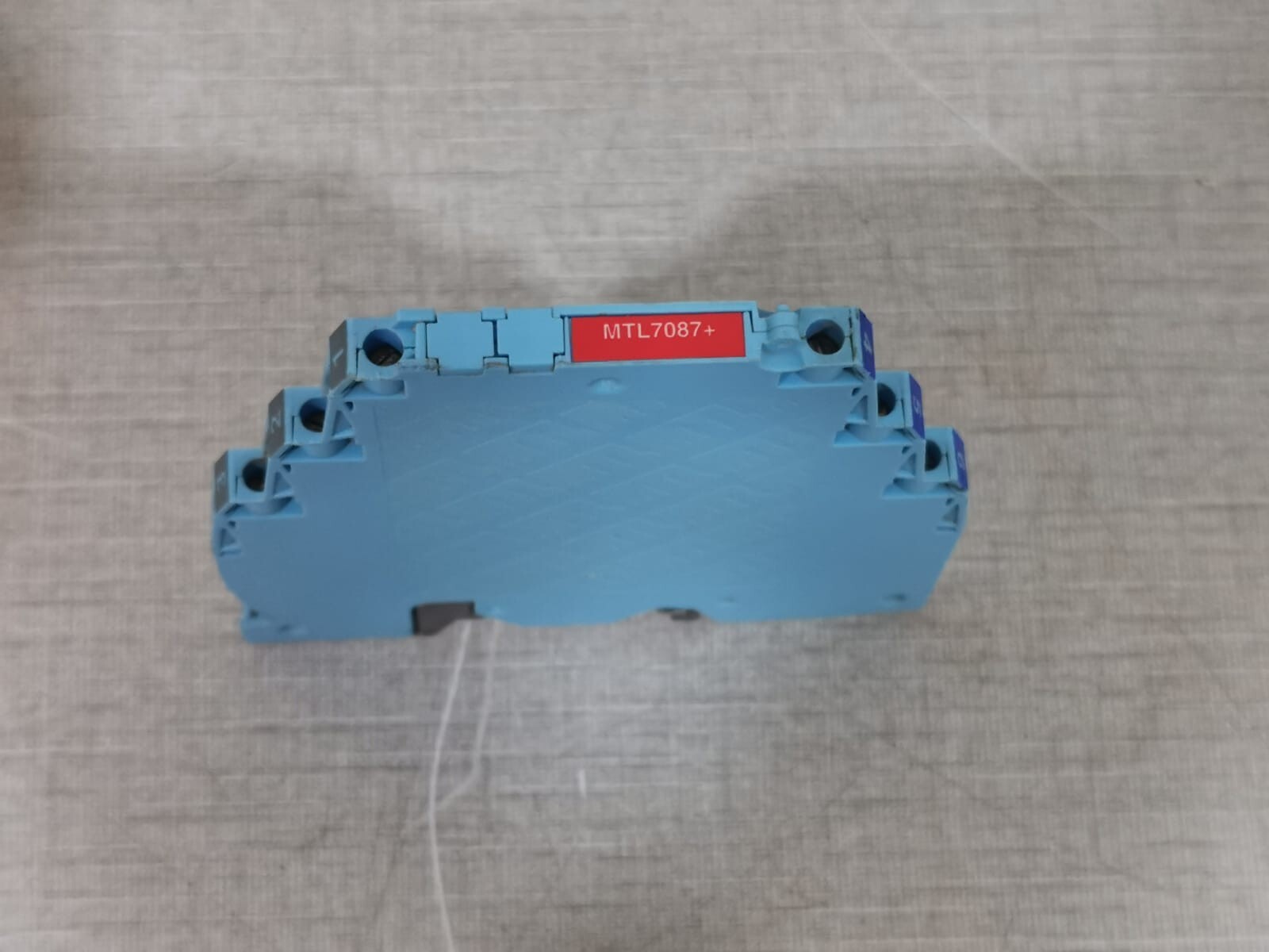 MTL 7087, 7087+, MTL7087+ MTL 7087+ Shunt-Diode Safety Barrier 4