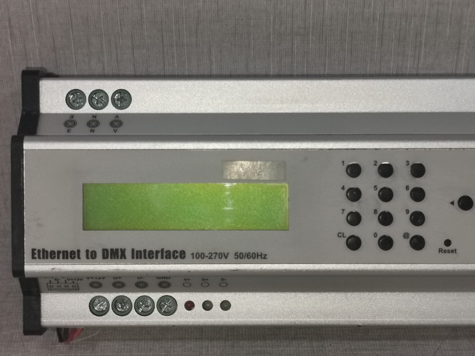 QLITE QL-NE100 QLITE QL-NE100 ETHERNET TO DMX INTERFACE 100-270V 50/60Hz 2