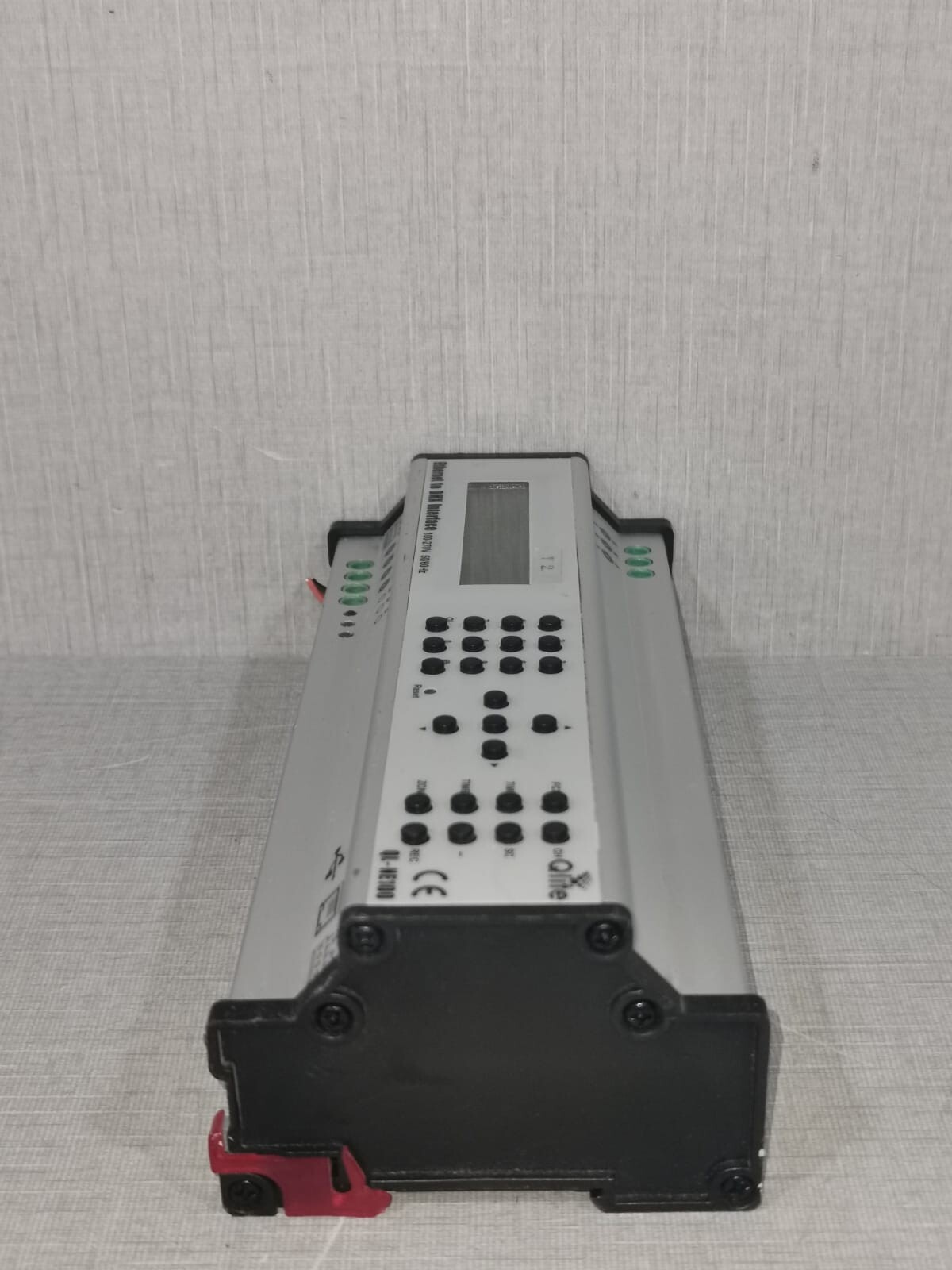 QLITE QL-NE100 QLITE QL-NE100 ETHERNET TO DMX INTERFACE 100-270V 50/60Hz 7