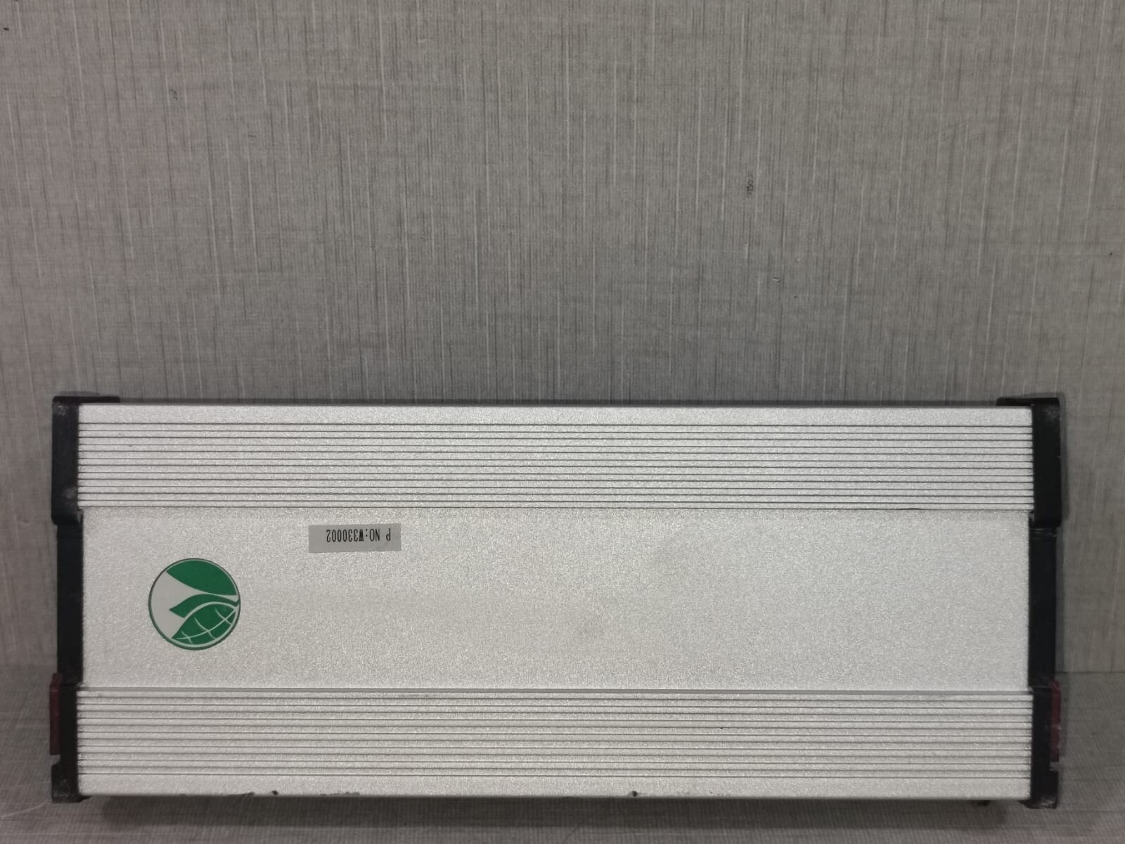 QLITE QL-NE100 QLITE QL-NE100 ETHERNET TO DMX INTERFACE 100-270V 50/60Hz 9
