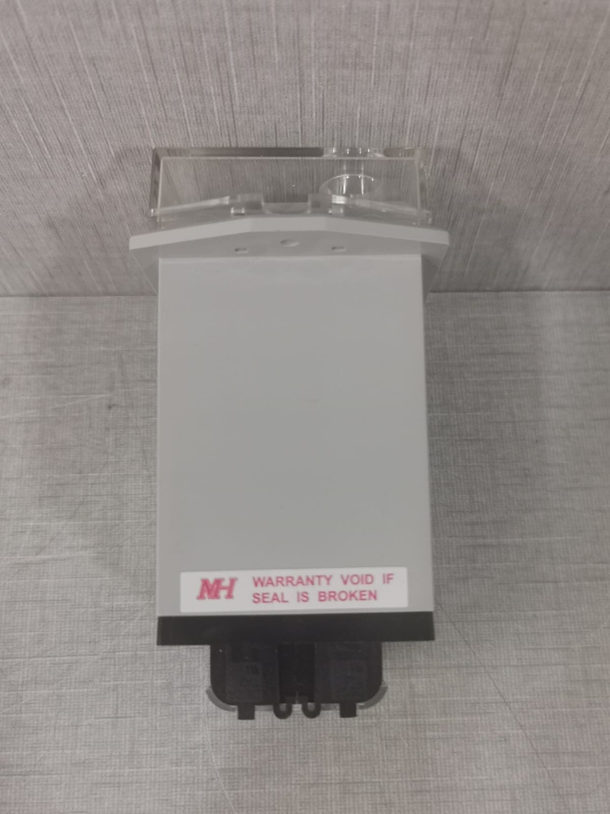 MH EL30P MH EL30P AC220/240V 50/60Hz EARTH LEAKAGE RELAY 8