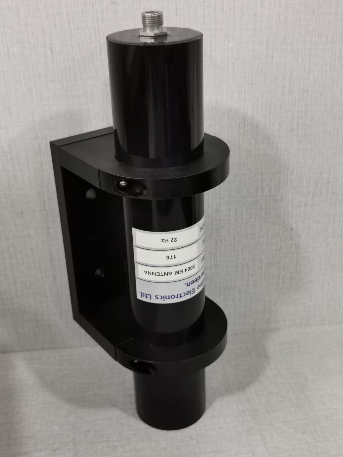 Online Electronics 3004-EM-ANTENNA Online Electronics Ltd. 3004 EM Antenna / Frequency: 22Hz 8