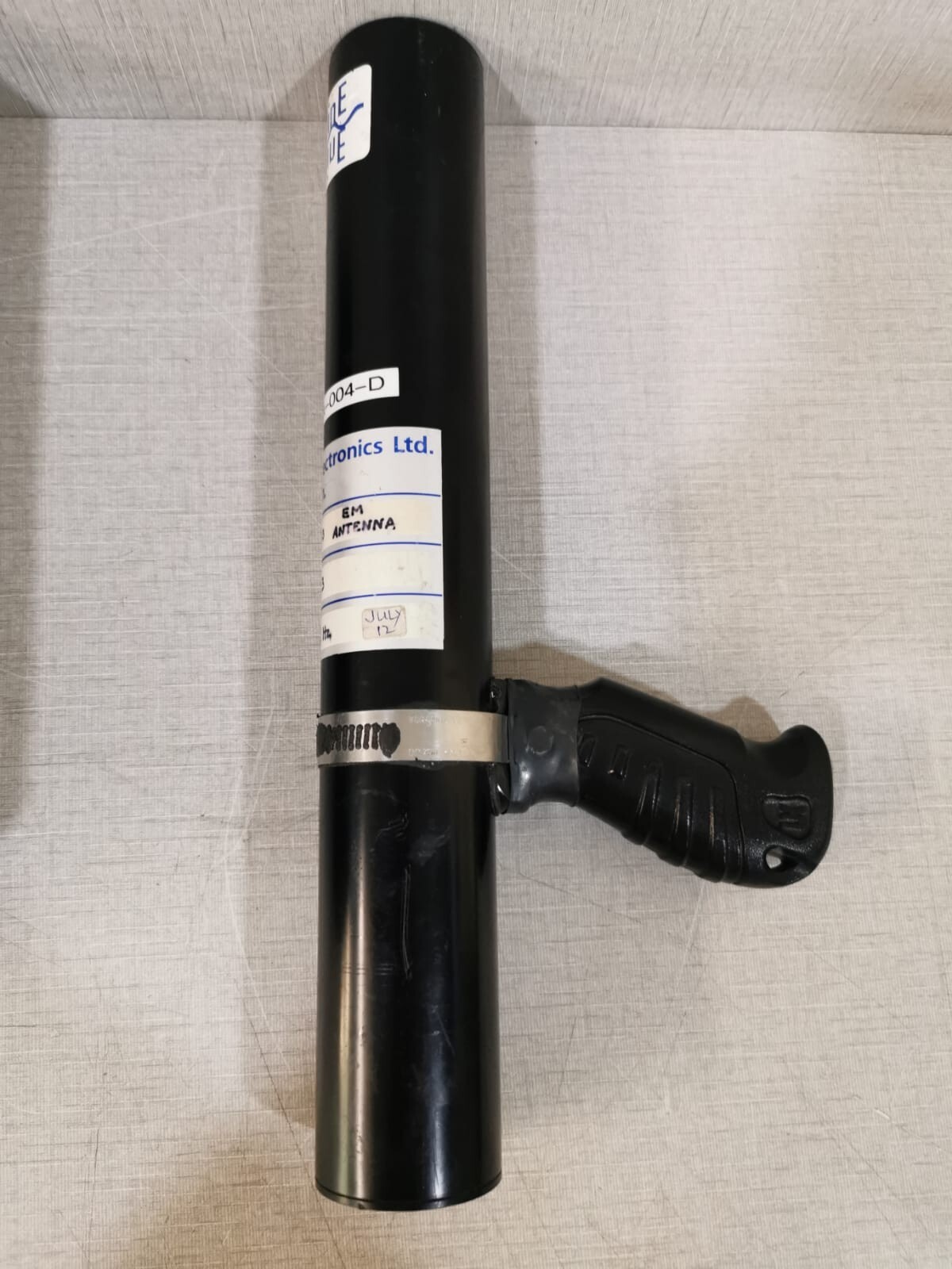 Online Electronics MODEL-3002 Online Electronics Ltd. Model 3002 RS Receiver & 3003 ElectroMagnetic Antenna 6