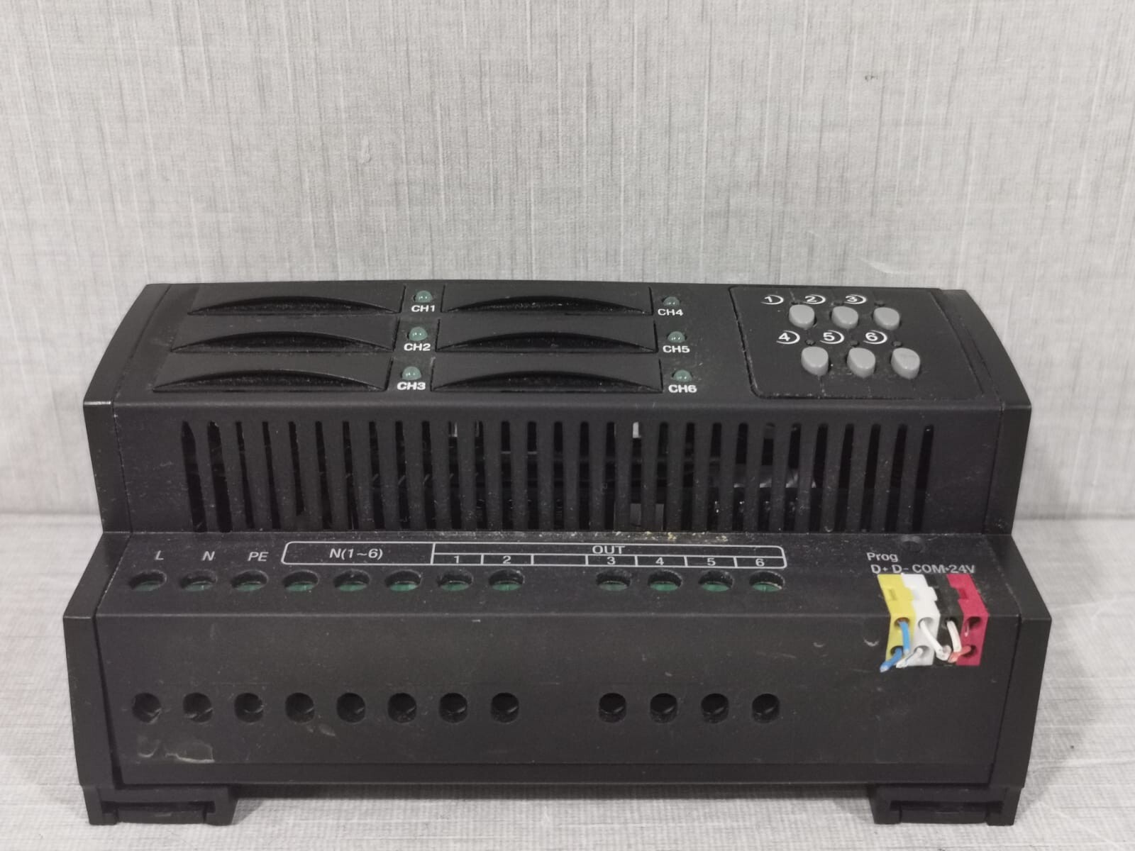 HDL MD0602.432 HDL MD0602.432 6CH 2A INTELLIGENT DIMMING MODULE 3