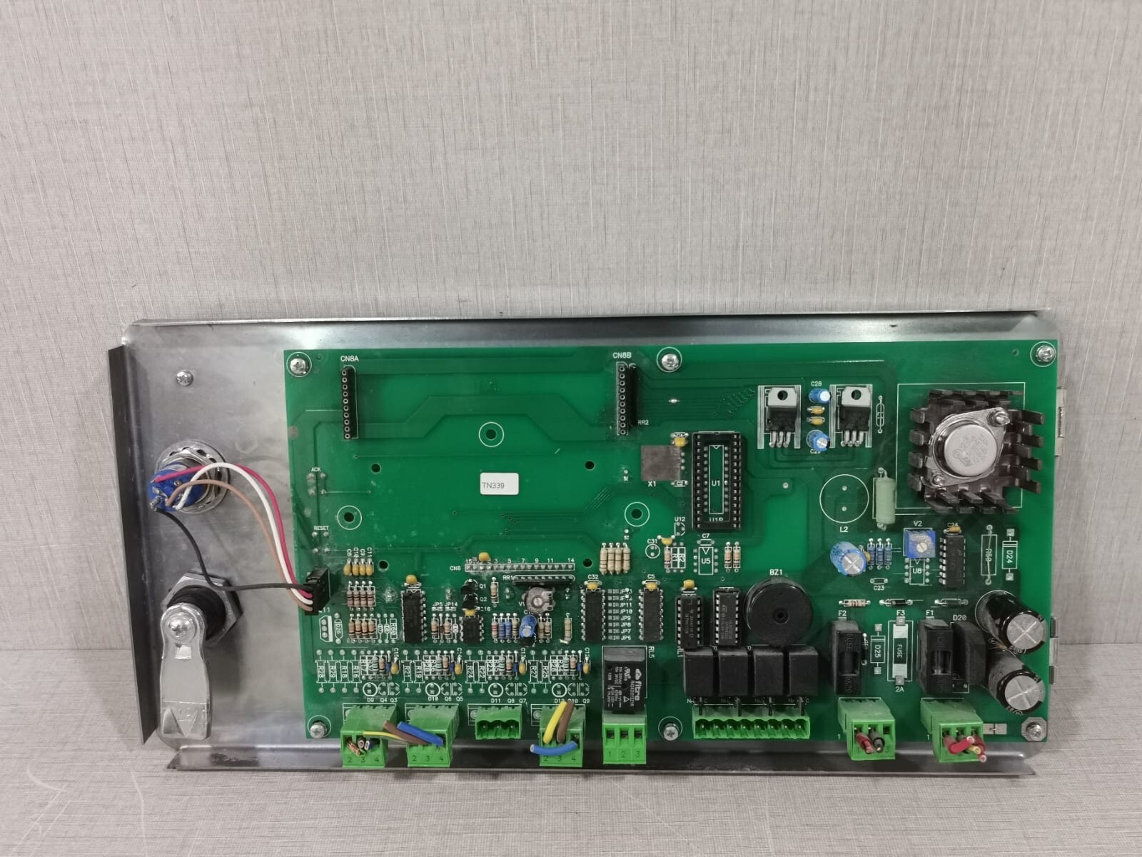 PL4+ IP65 SENSITRON STPL4+ PL4+ GAS CONTROL PANEL IP65 7
