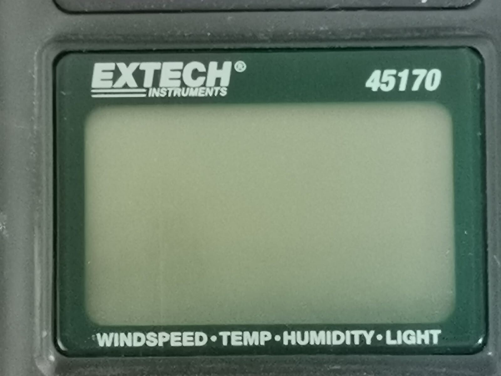 EXTECH 45170 EXTECH 45170 4-in-1 Humidity, Temperature Airflow and Light Meter 2