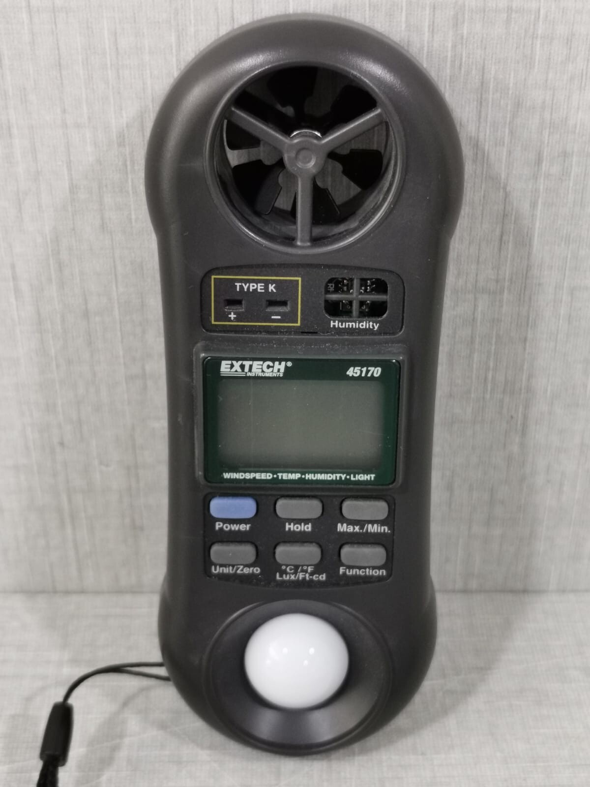 EXTECH 45170 EXTECH 45170 4-in-1 Humidity, Temperature Airflow and Light Meter 3