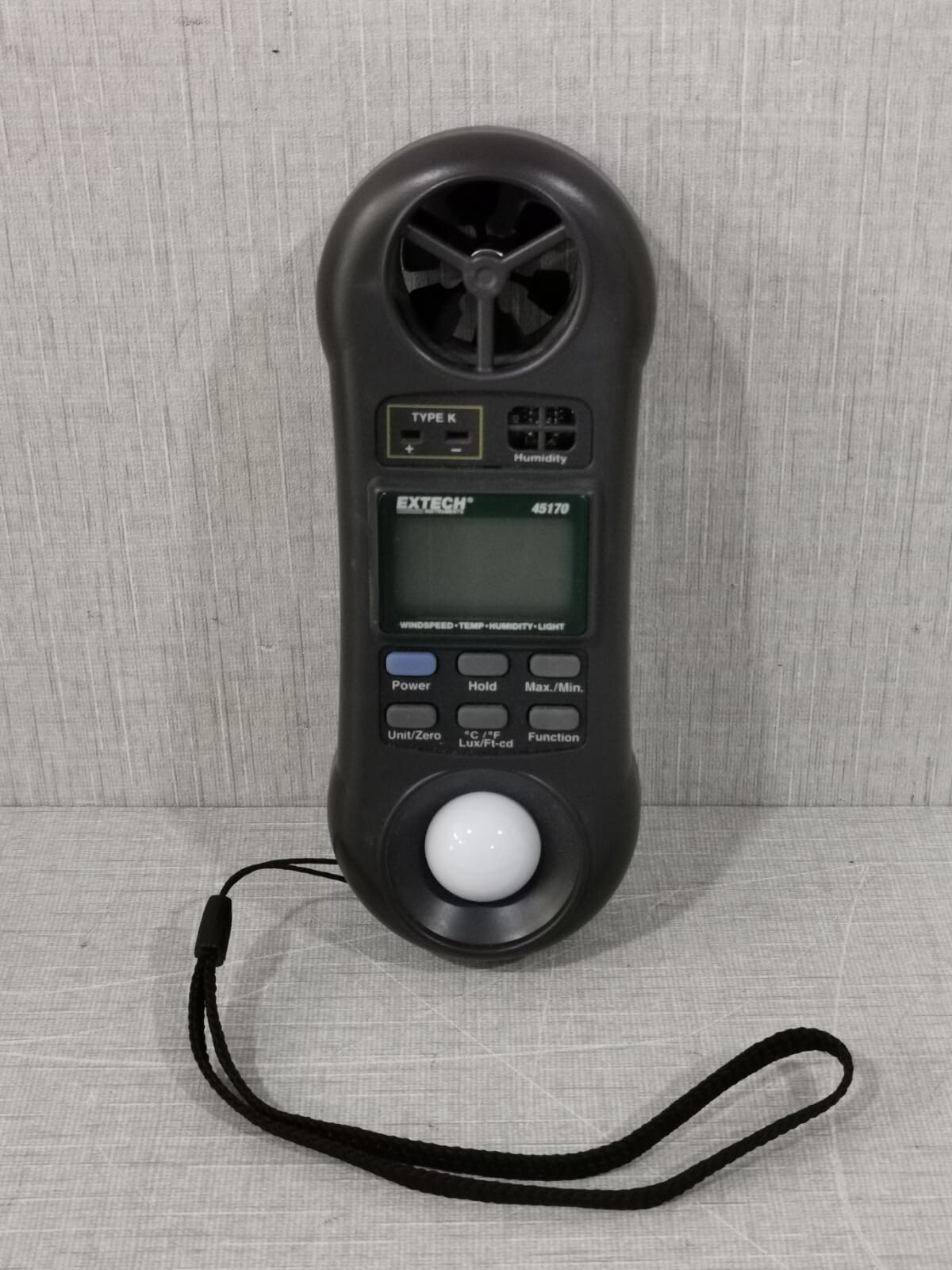 EXTECH 45170 EXTECH 45170 4-in-1 Humidity, Temperature Airflow and Light Meter 6