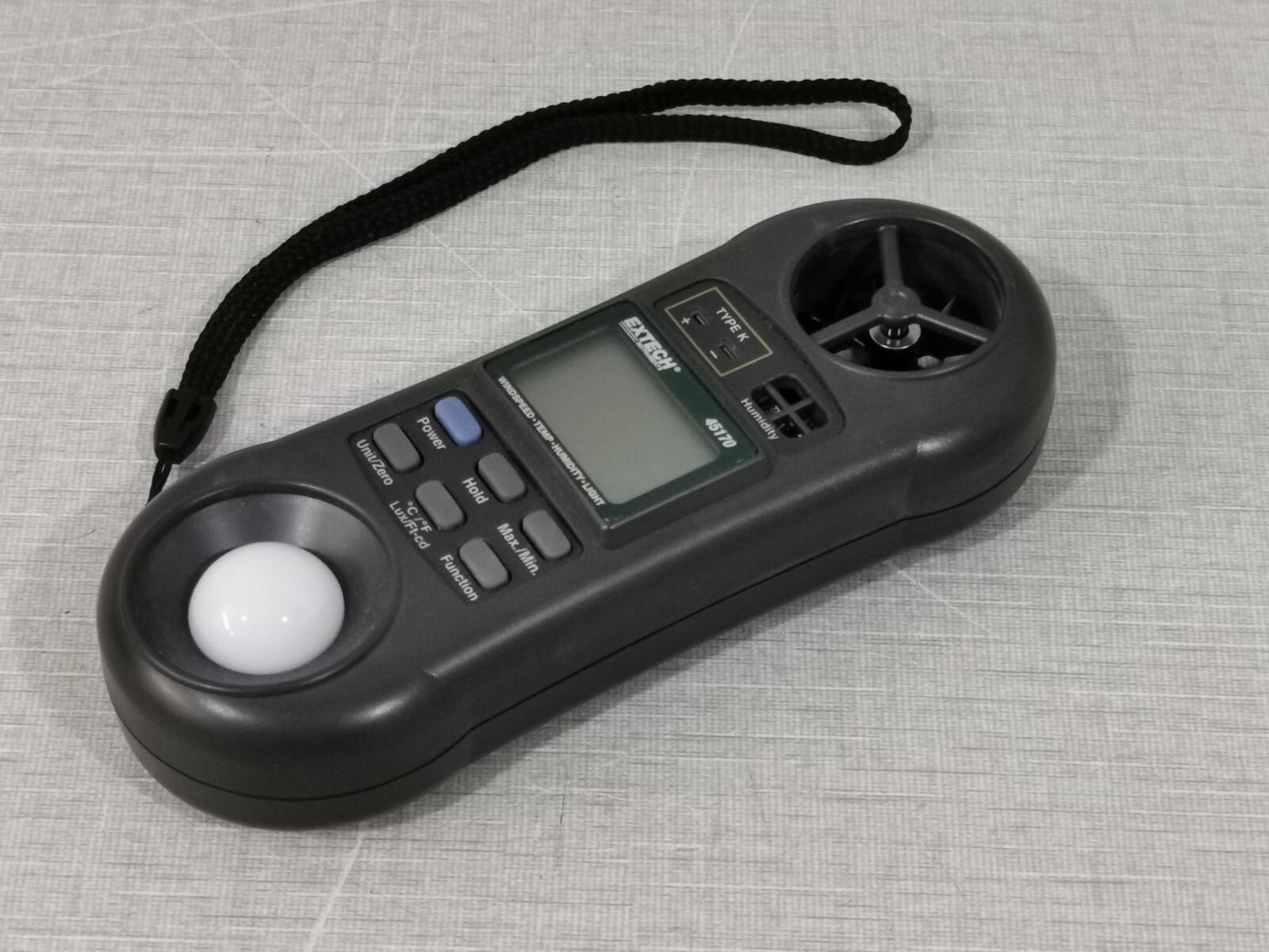 EXTECH 45170 EXTECH 45170 4-in-1 Humidity, Temperature Airflow and Light Meter 7