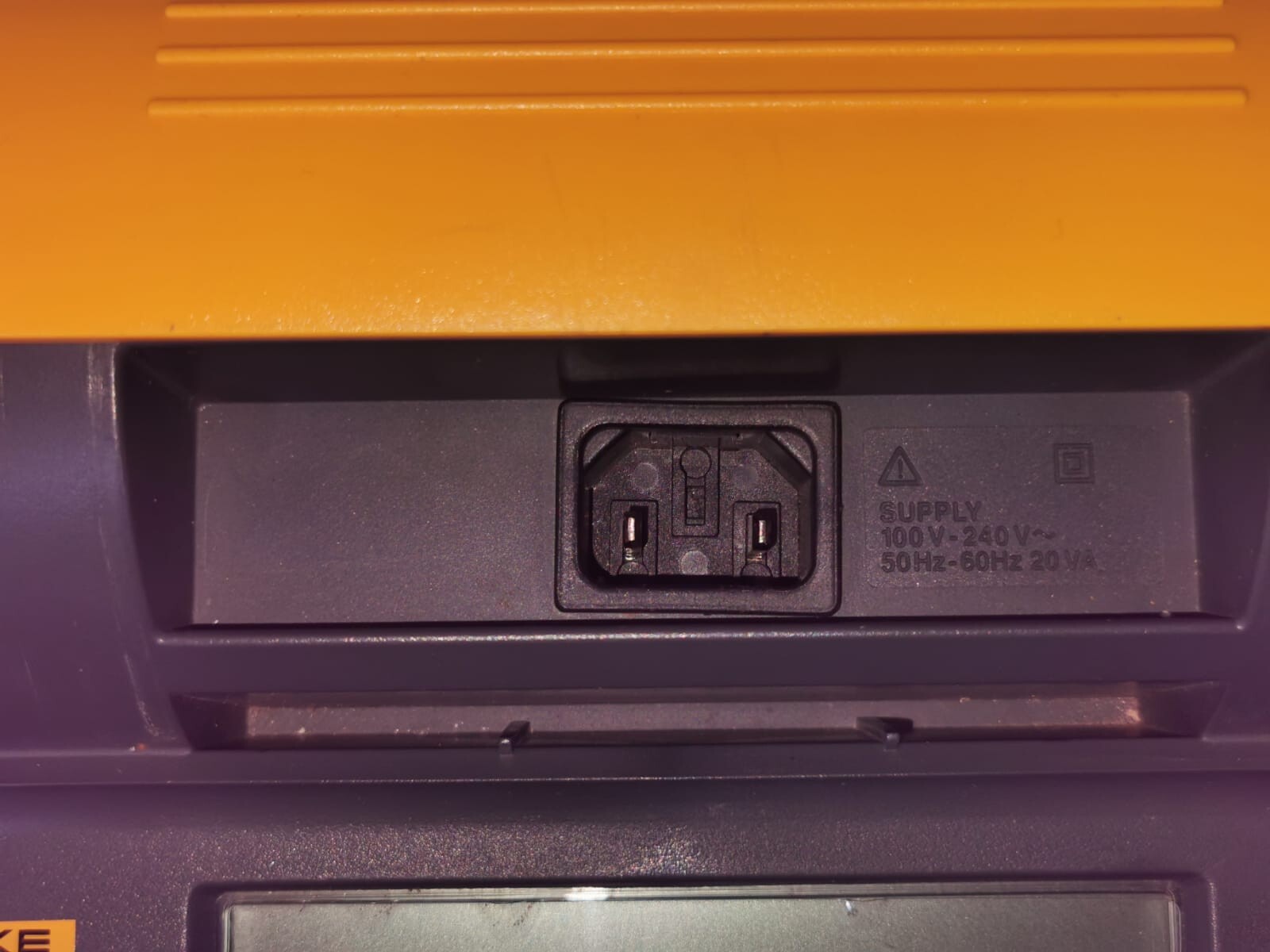 Fluke 1550C FLUKE 1550C Digital Insulation Tester 5kV - Incomplete Accessories 9
