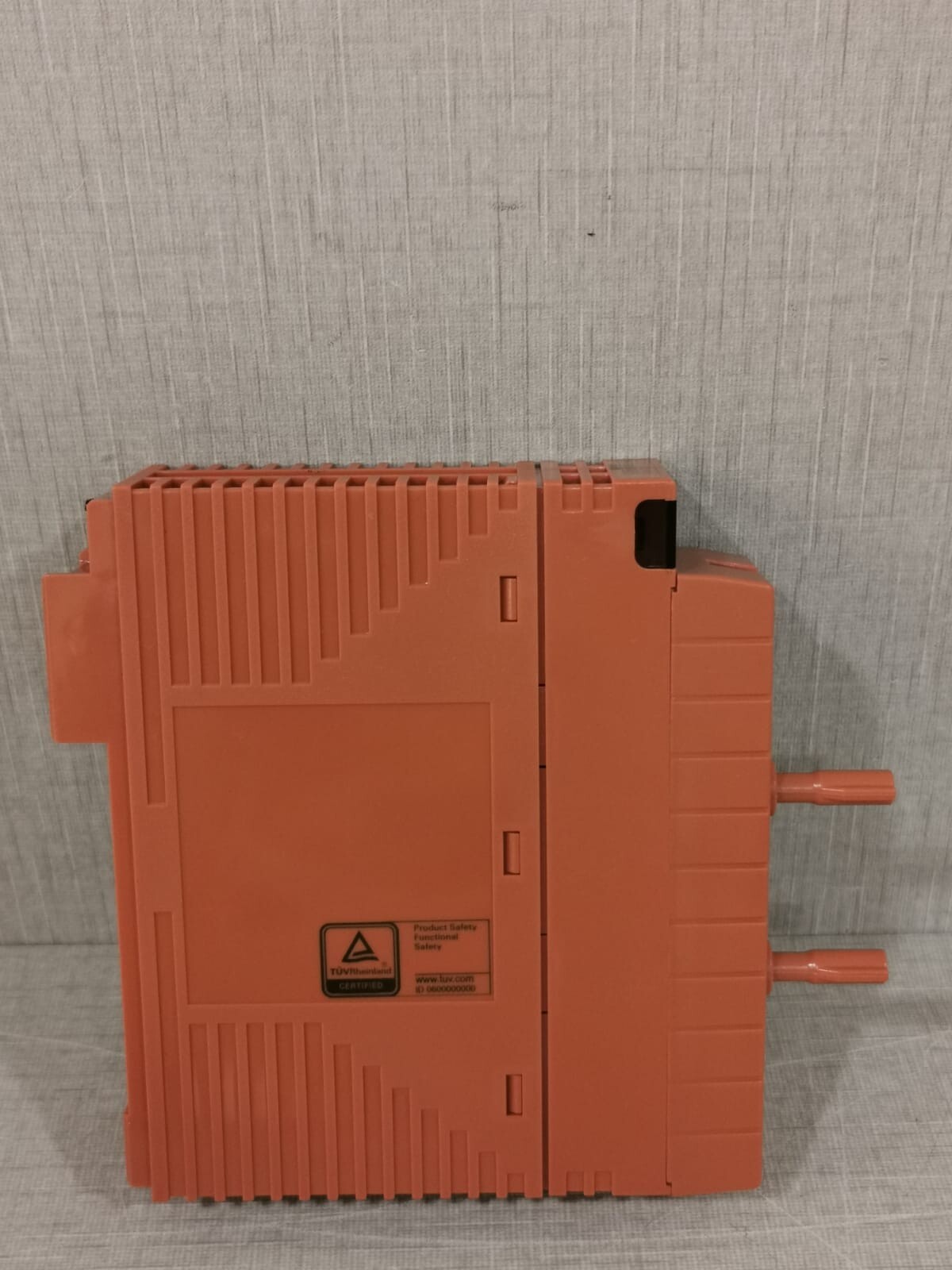 Yokogawa L63/PRP S4 YOKOGAWA SDV531-L63/PRP S4 DIGITAL OUTPUT MODULE 7