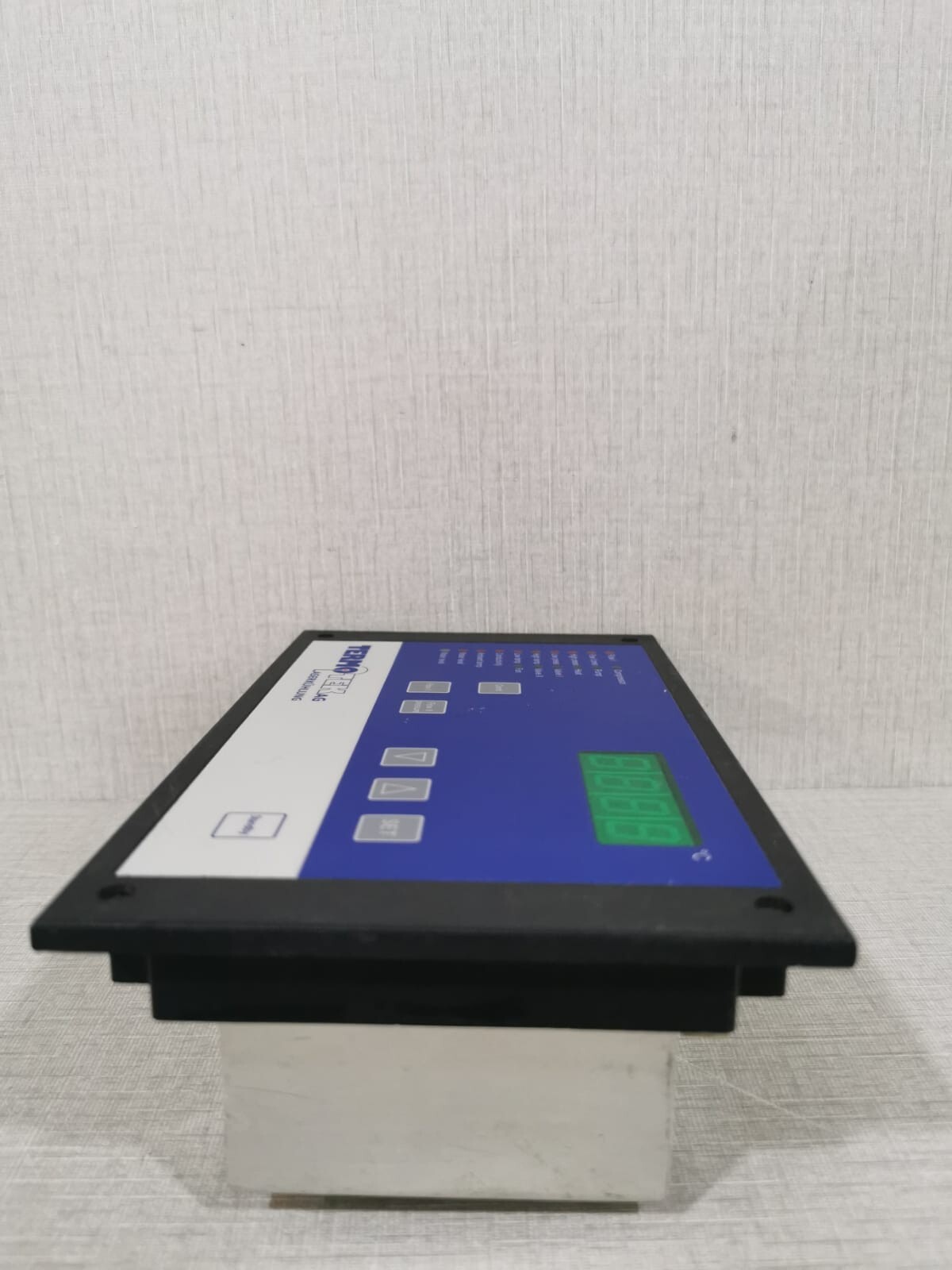 TERMOTEK AG LNI1-035 TERMOTEK AG LNI1-035 COOLING CONTROLLER 5