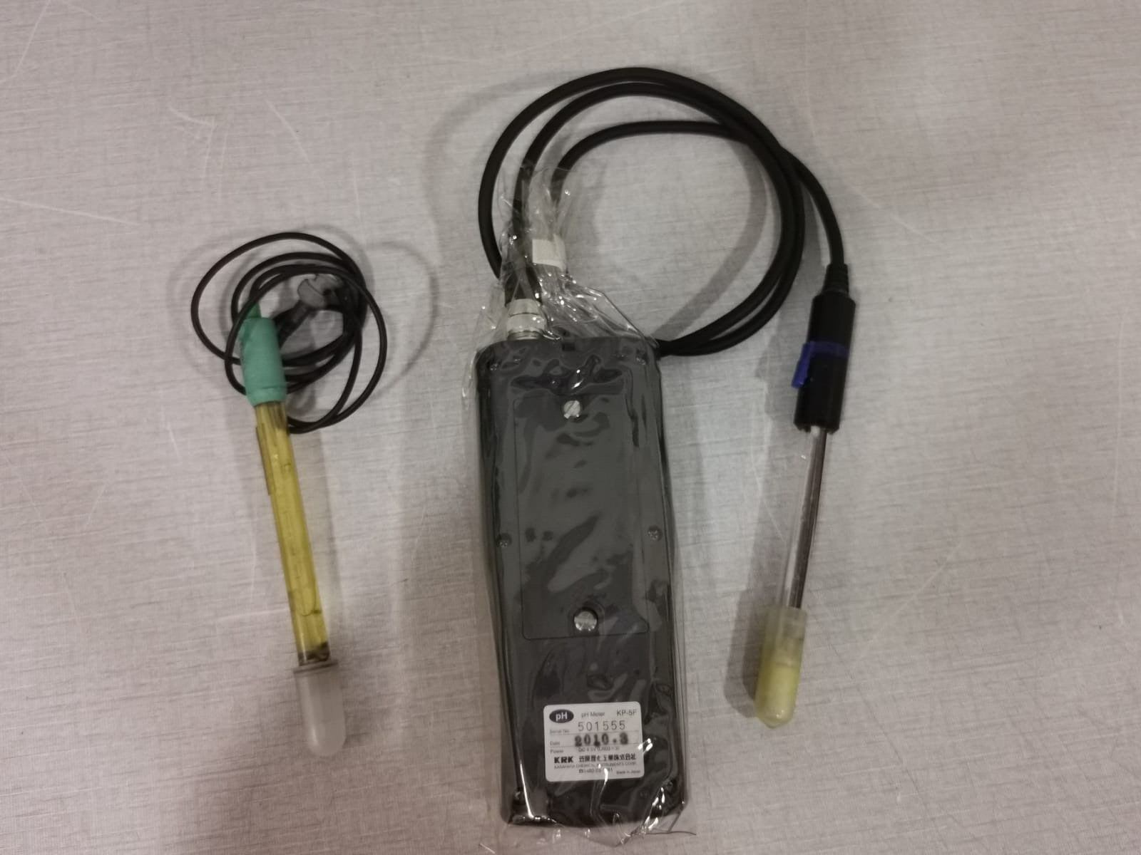 Kasahara Chemical Instruments Corp. KP-5F KRK KP-5F pH METER- INCOMPLETE ACCESSORIES 6