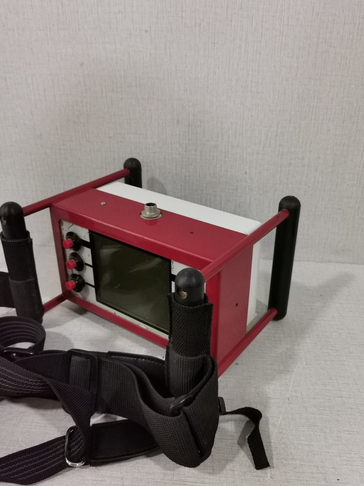 CDI CD42 CD42-R CDI CD42 Pipeline Pig Locator and Tracker System CD42-R CD42-T CD42-GP 4