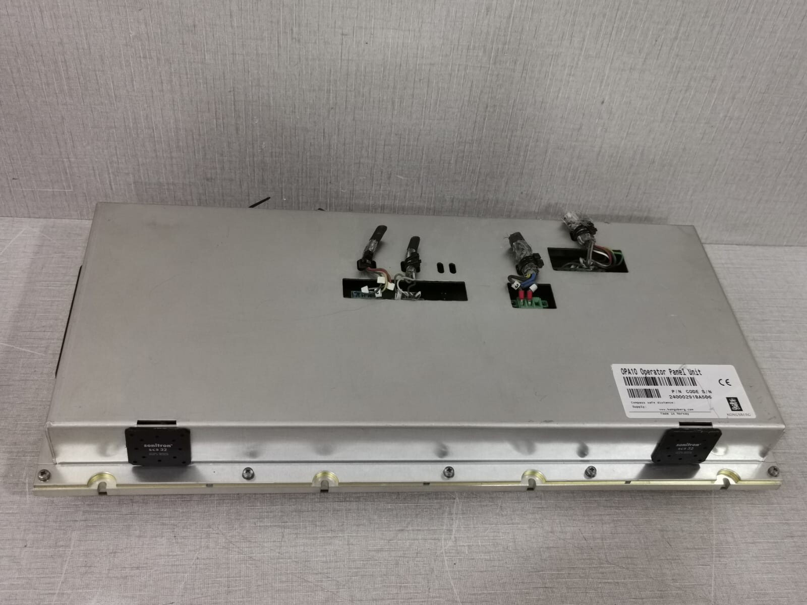 Kongsberg OPA10 KONGSBERG OPA10 OPERATOR PANEL UNIT 9