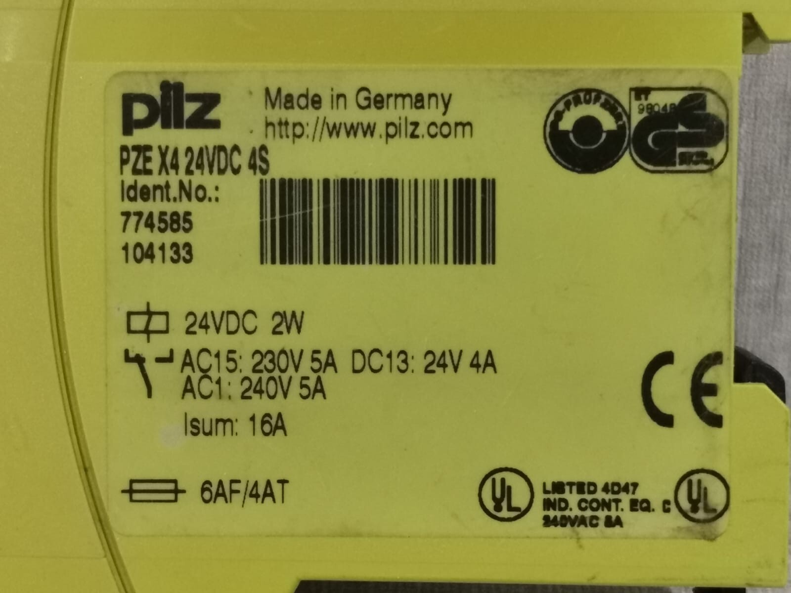 Pilz X4 PILZ PZE X4 24VDC 4S SAFETY RELAY 3