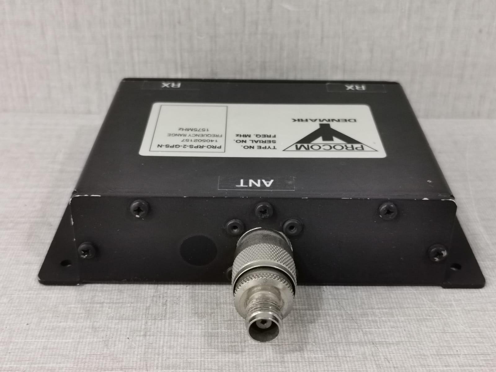 PROCOM PRO-RPS-2-GPS-N PROCOM PRO-RPS-2-GPS-N 2-Channel Rx Power Splitter 4