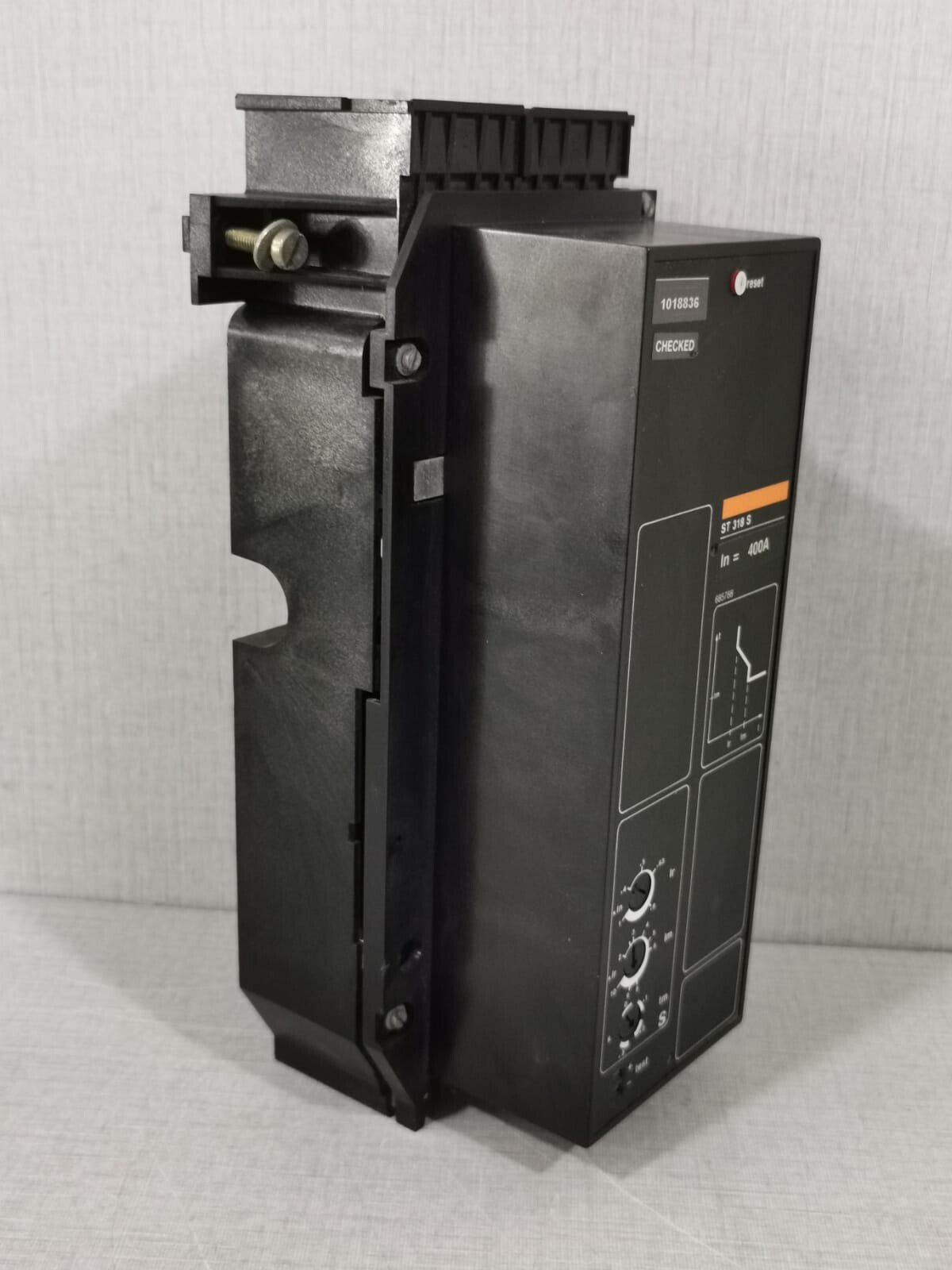 MERLIN GERIN ST318S MERLIN GERIN ST318S ELECTRIC TRIP CONTROL CIRCUIT BREAKER ST 318 S IN=400A 5