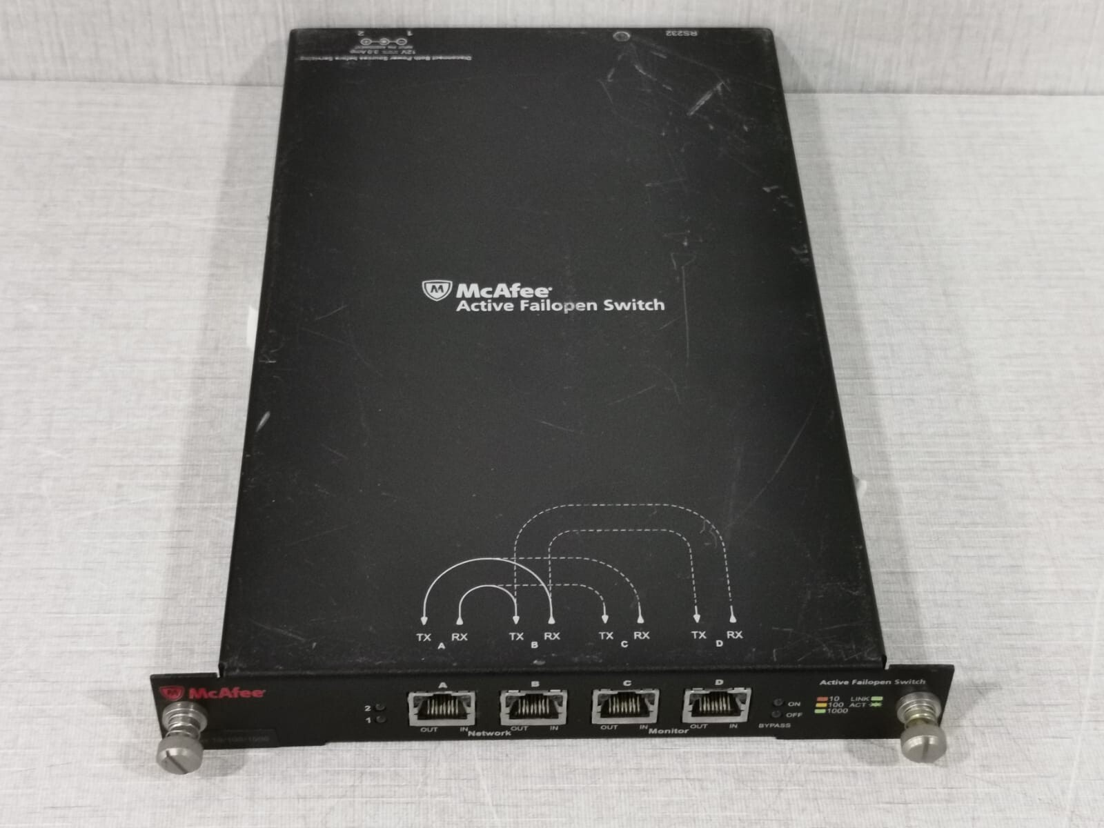 McAfee® 10/100/1000 McAfee Active Failopen Switch Copper 10/100/1000 7