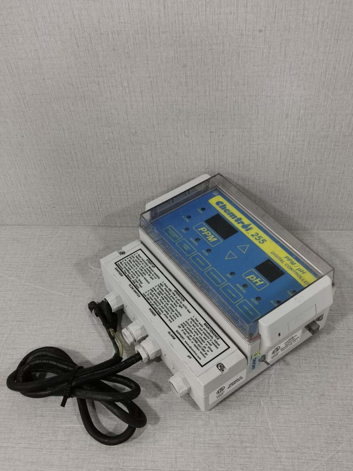 Digital CH255 CHEMTROL CH255 PPM/PH DIGITAL CONTROLLER 10