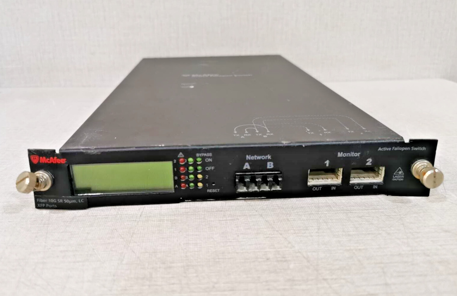 McAfee® SR-50 McAfee Active Fail Open Switch Fiber 10G SR 50μm, LC XFP Ports 4