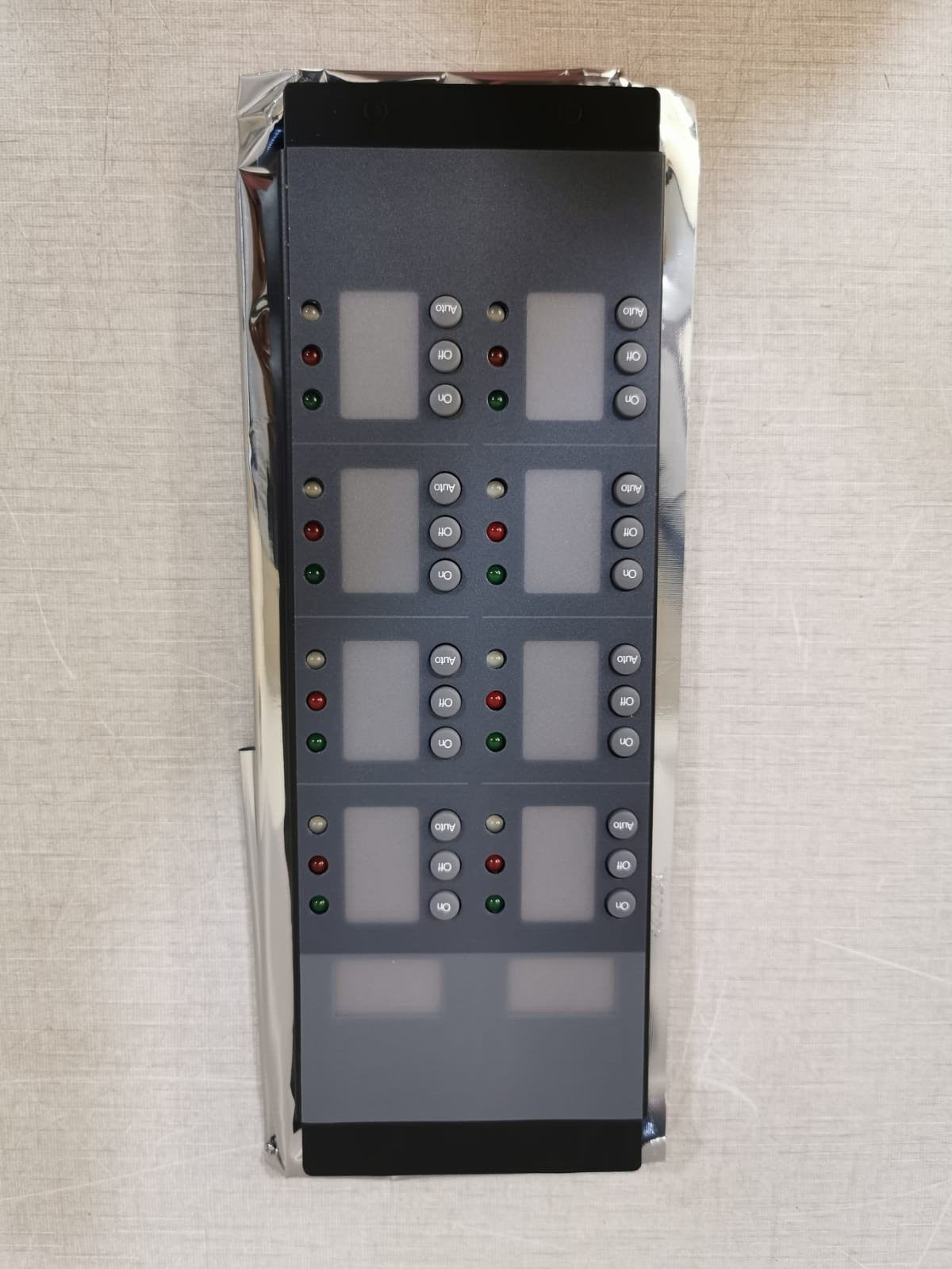 Simplex 4100-1275 Simplex 4100-1275 HOA IBC MOD/24 Switch/24WH LED Part No. 0743816 5