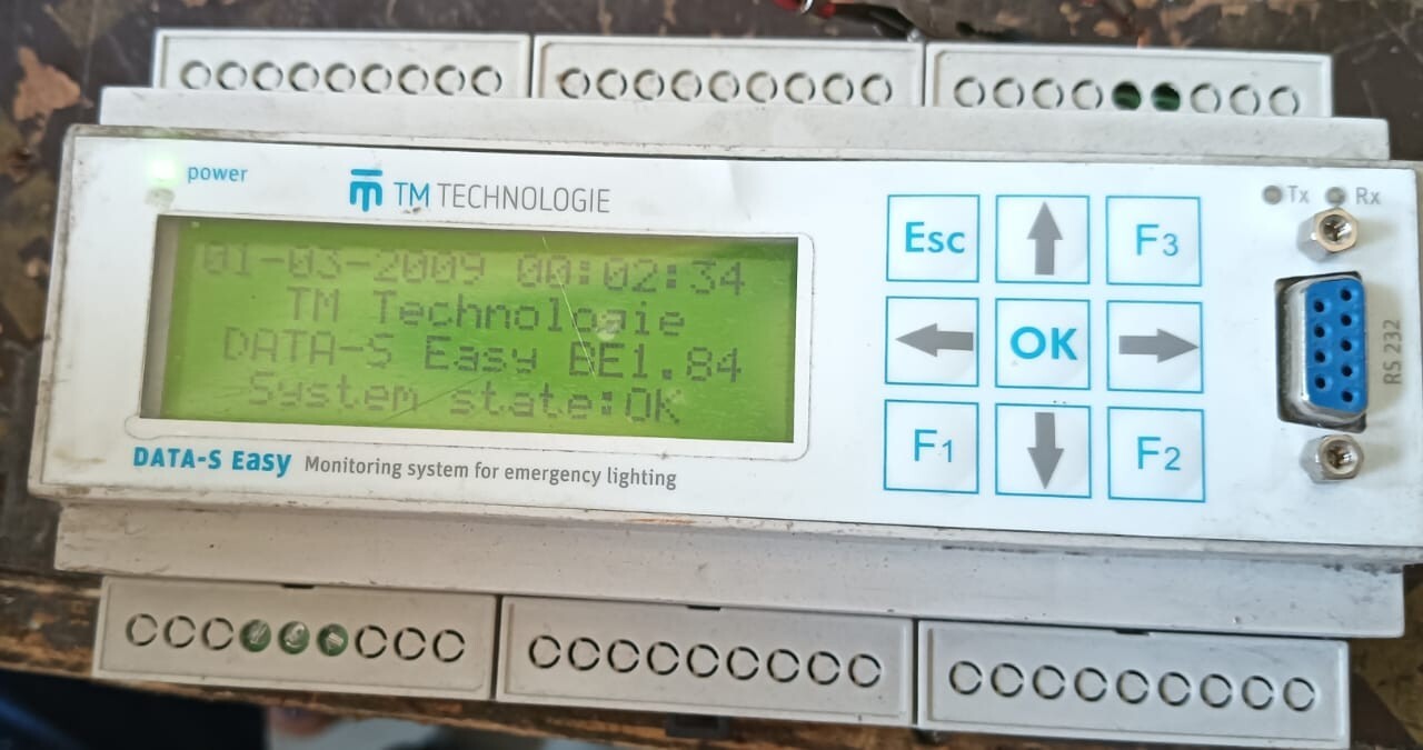 GE DATA-S TM Technologie DATA-S Easy Monitoring System for Emergency Lightning 3
