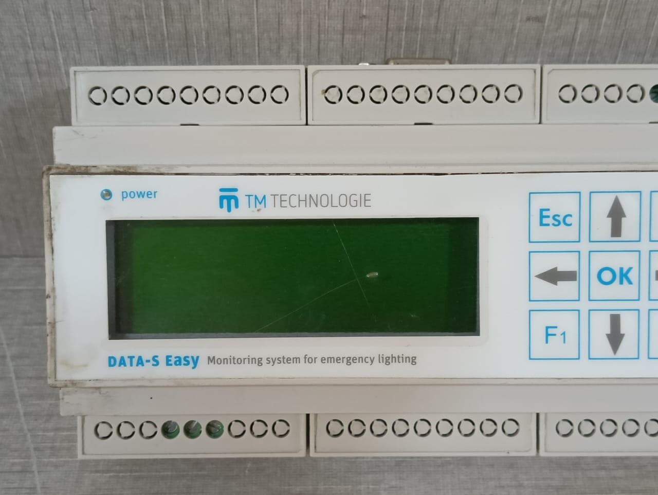 GE DATA-S TM Technologie DATA-S Easy Monitoring System for Emergency Lightning 4