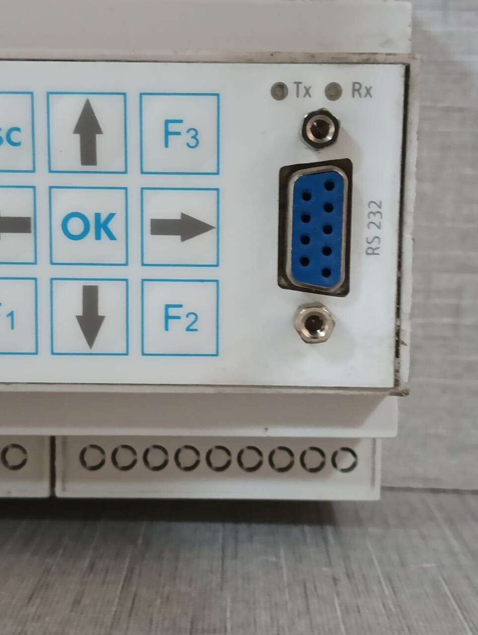 GE DATA-S TM Technologie DATA-S Easy Monitoring System for Emergency Lightning 5
