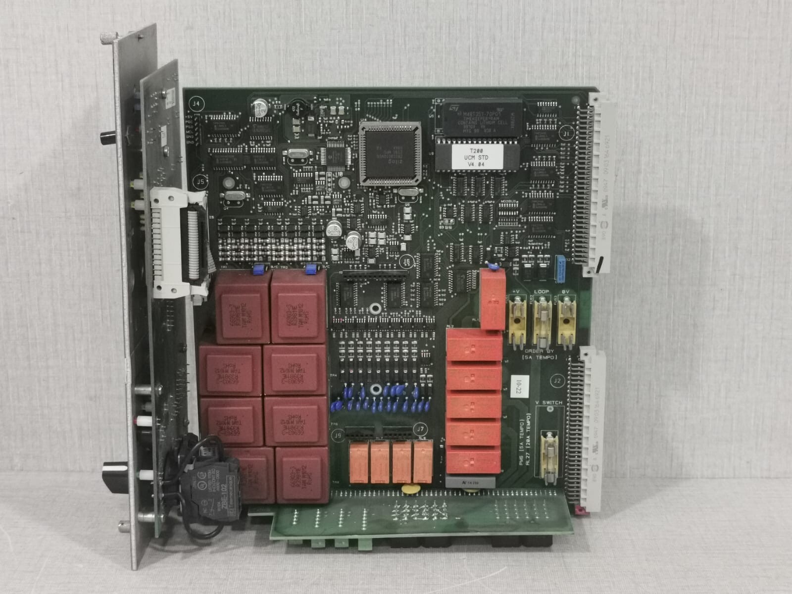 Schneider Electric CM0565-2 SCHNEIDER ELECTRIC T200 RTU- CM0565-2 /CT00025-21 TELECONTROL INTERFACE 2
