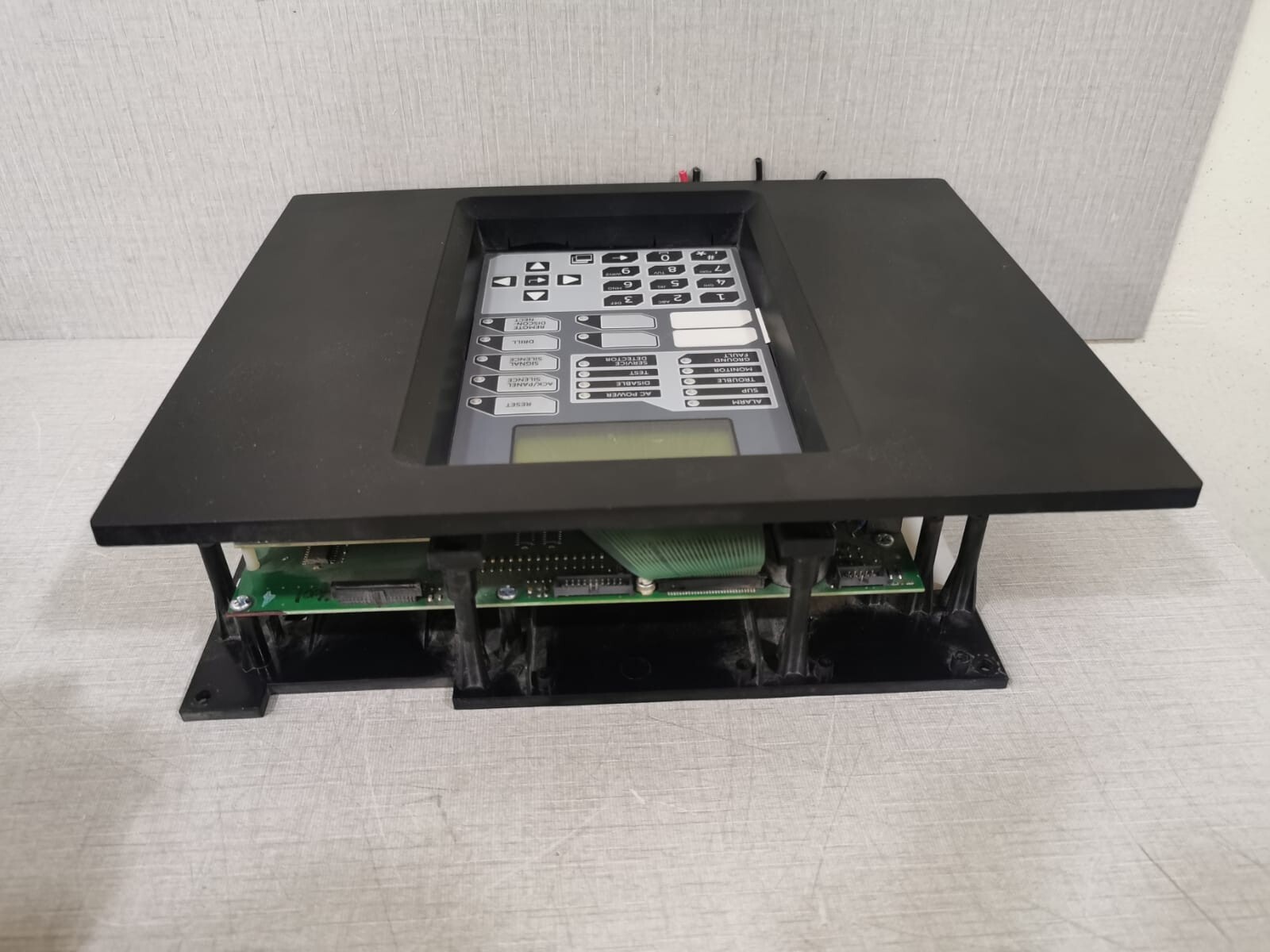 VIGILANT S3000 VS SERIES VIGILANT S3000 VS SERIES FOR FIRE ALARM CONTROL UNIT with Case ( VERTICAL) 4