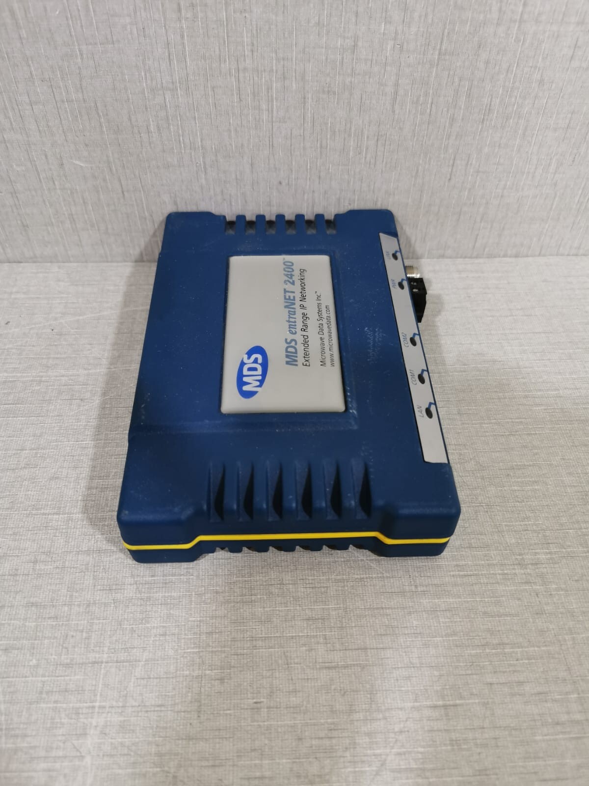 MDS 2.4 MDS EntraNET 2.4 Extended Range IP Networking Access Point EntraNET 2400 8
